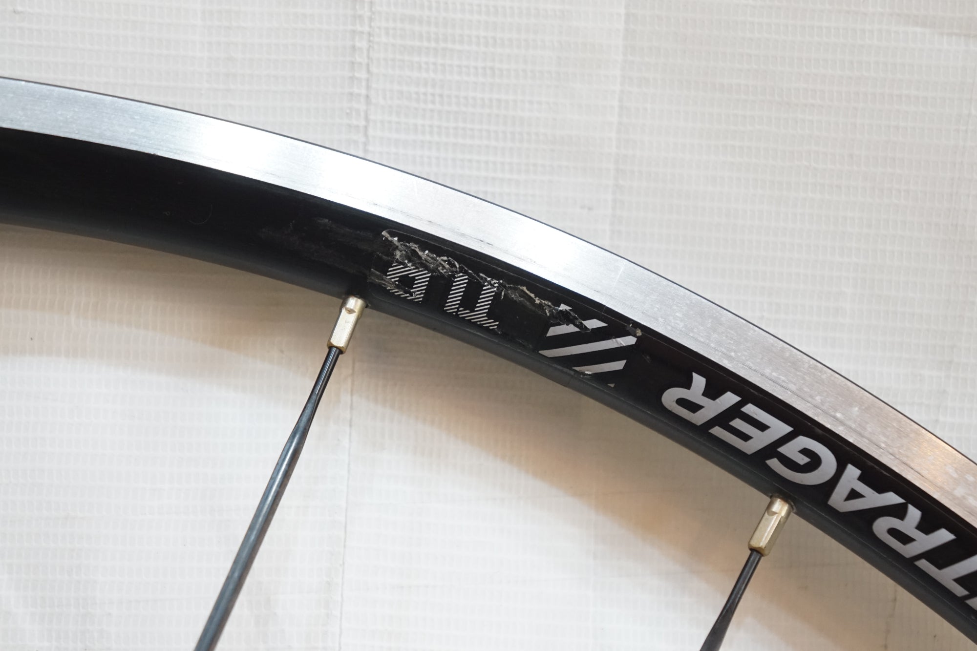 BONTRAGER 「ボントレガー」 TLR シマノ11速 リアホイール