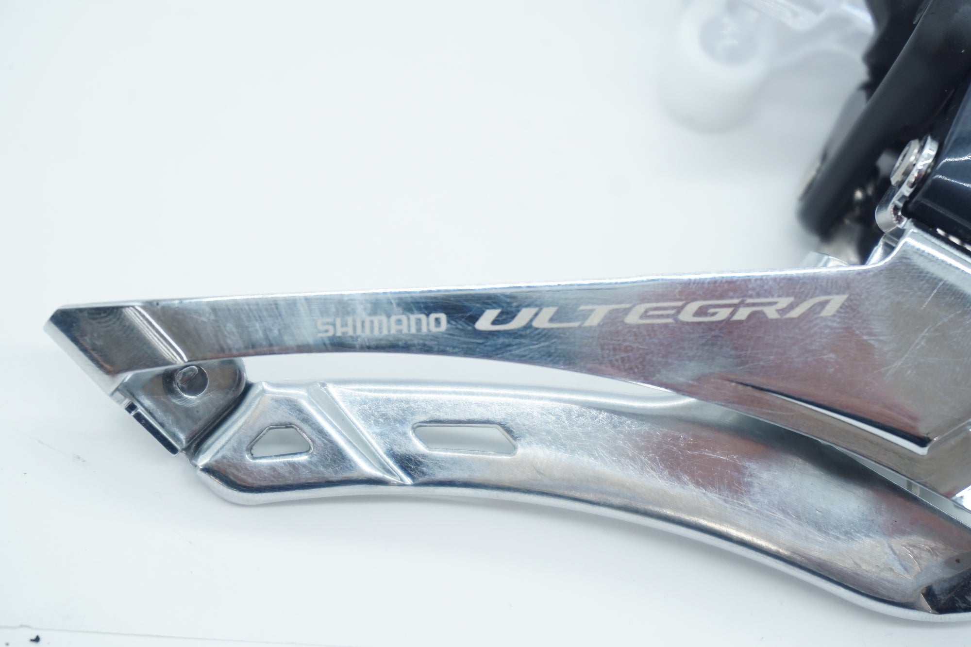 SHIMANO 「シマノ」 ULTEGRA Di2 FD-R8050 フロントディレイラー / 京都西院店