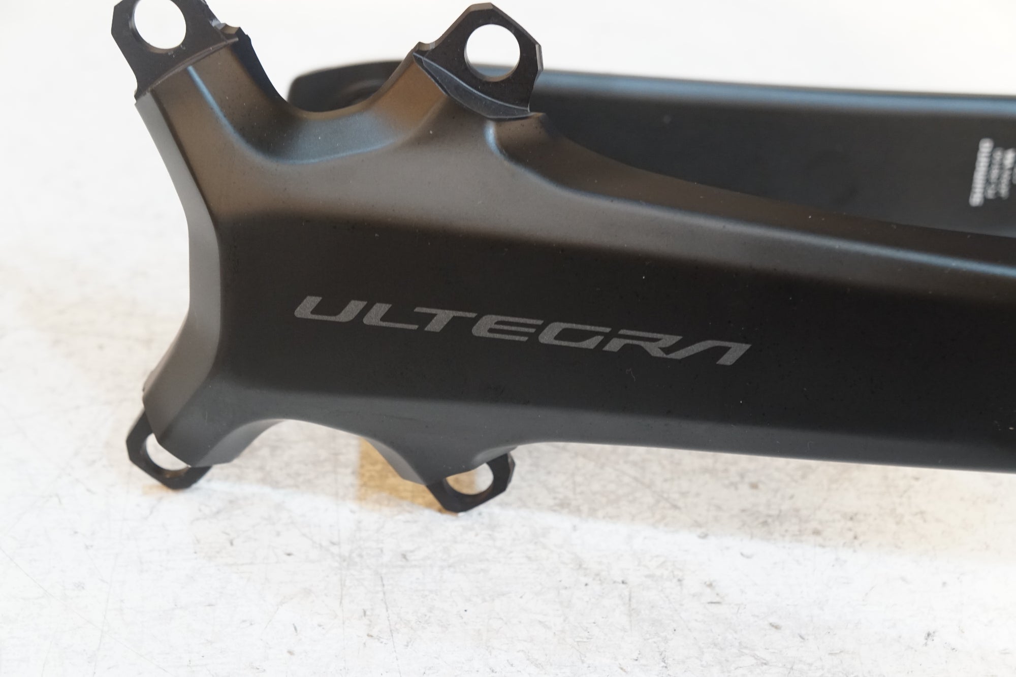 SHIMANO 「シマノ」 ULTEGRA FC-R8100 170mm クランク / バイチャリ浦和ベース