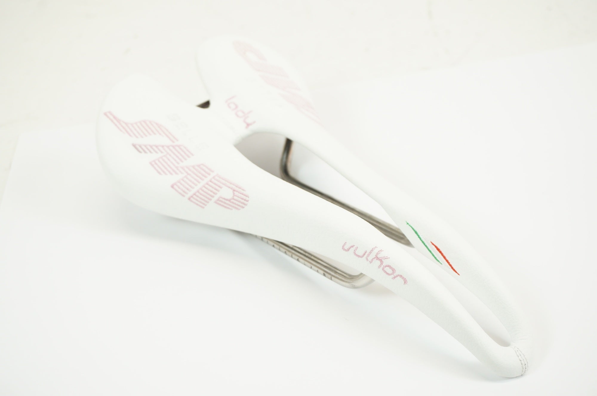 SELLE SMP 「セラエスエムピー」 VULKOR サドル / 宇都宮店