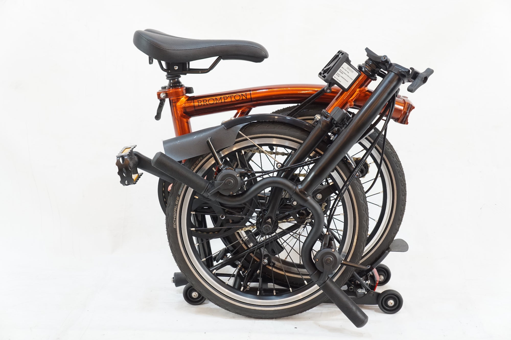 BROMPTON 「ブロンプトン」 CLINE EXPLORE WITH RACK MID BAR 2023年モデル 16インチ 折りたたみ自転車 / バイチャリ浦和ベース