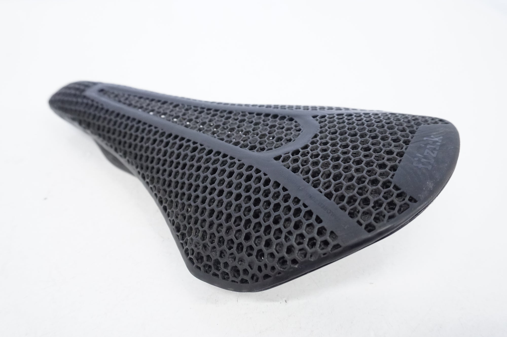 FIZIK 「フィジーク」 VENTO ARGO 00 ADAPTIVE サドル / 浜松店