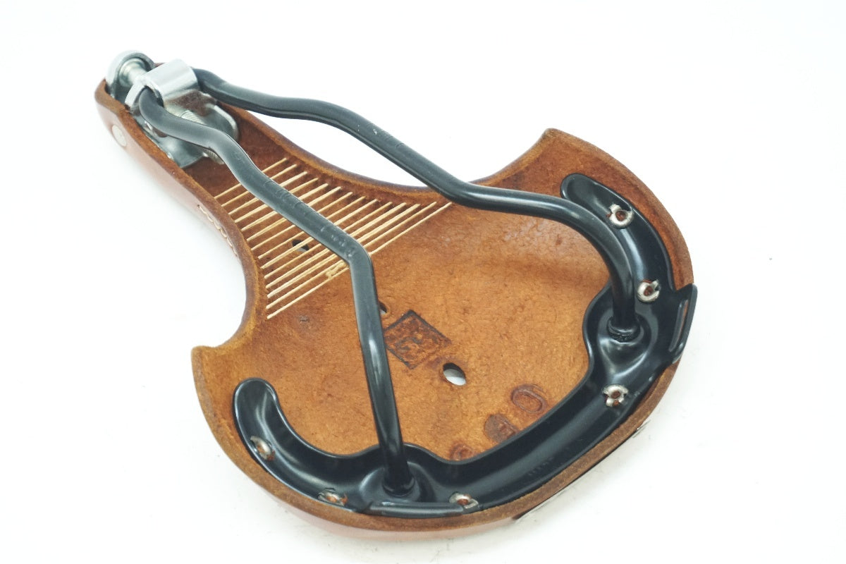 BROOKS 「ブルックス」 サドル / 大阪美原北インター店