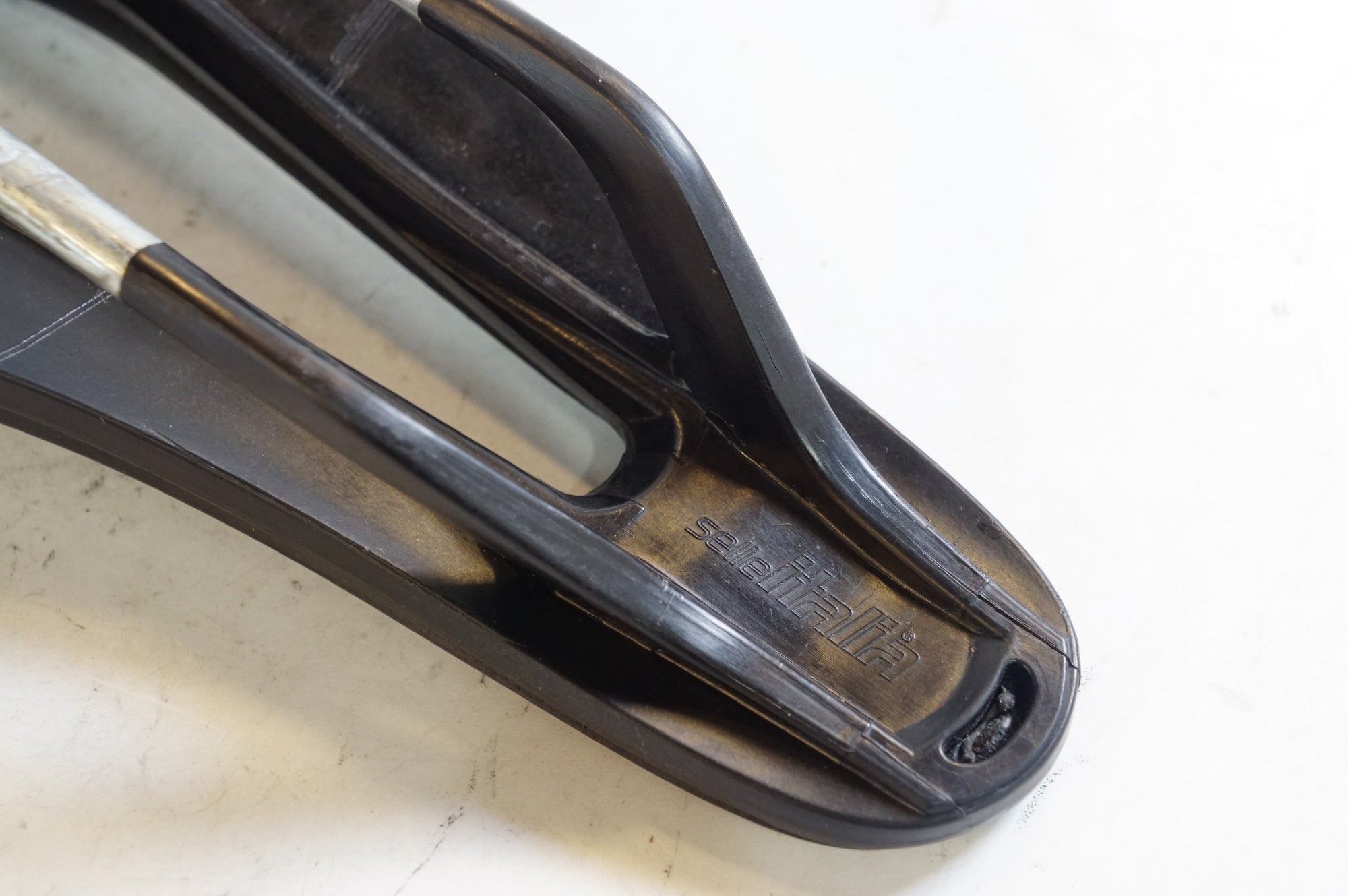 SELLE ITALIA 「セライタリア」 MODEL X BOOST サドル / 滋賀