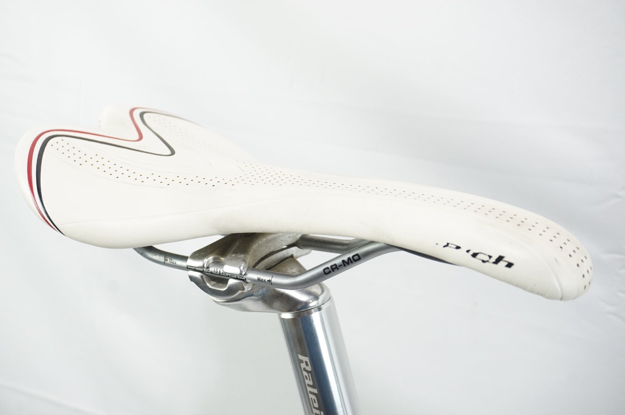 福岡発 RALEIGH ラレー CRN CARLTON-N 2012ロードバイク 福岡発 RALEIGH ラレー CRN CARLTON-N 2012ロードバイク｜Yahoo