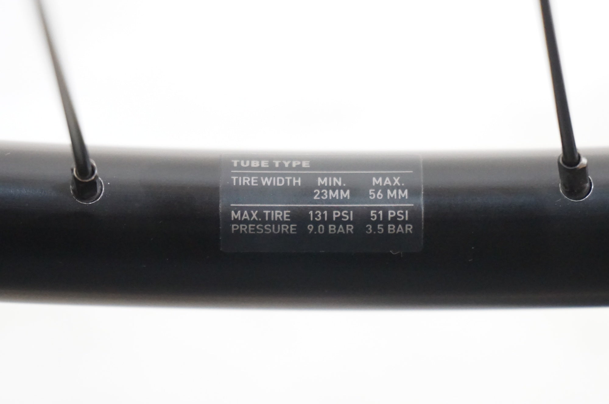 DT SWISS 「ディーティースイス」 R460DB リム SHIMANO TC500 ハブ SHIMANO / SRAM 11S ホイールセット / 浦和ベース