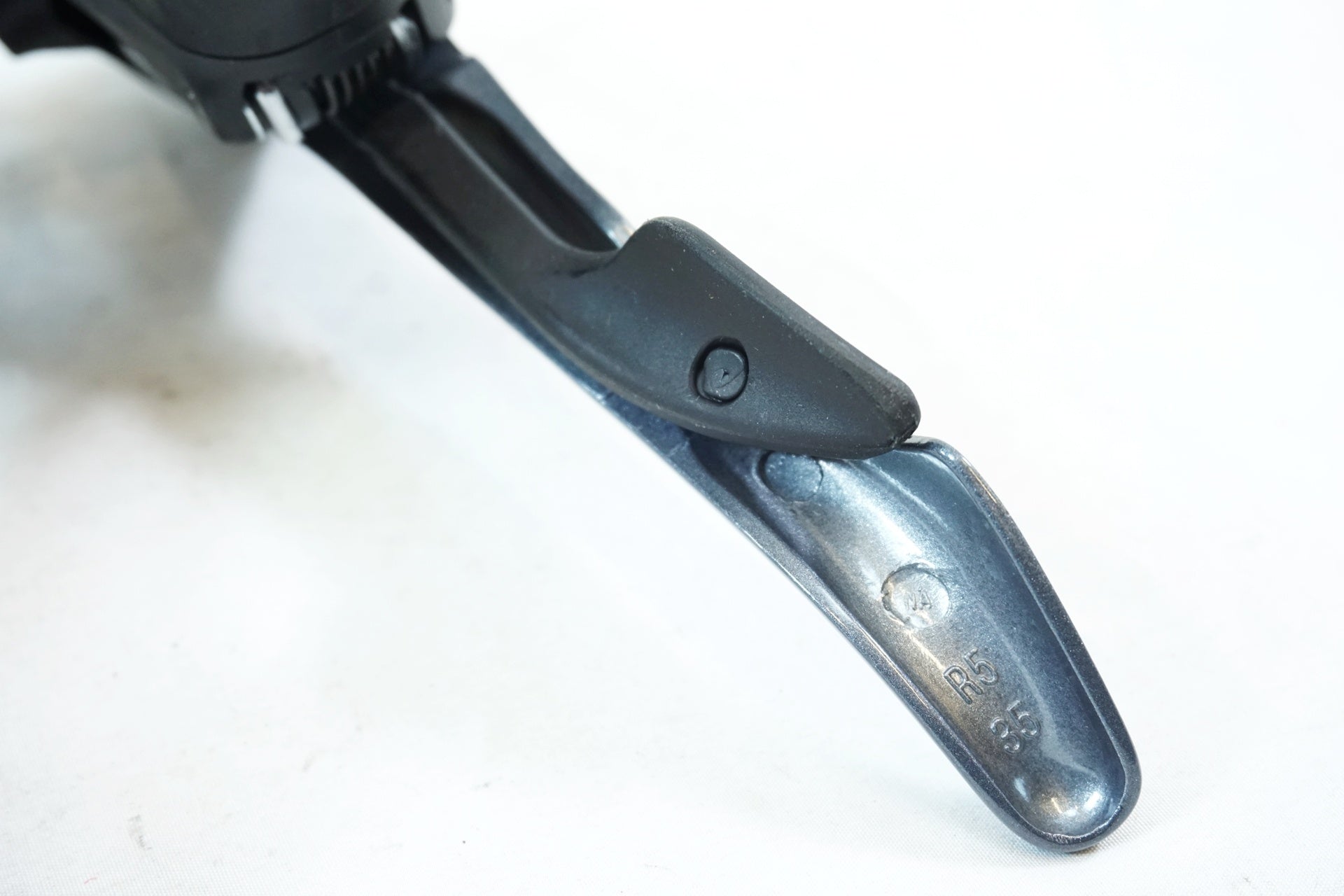 SHIMANO 「シマノ」 CLARIS ST-2400 デュアルコントロールレバー / 有明ガーデン店