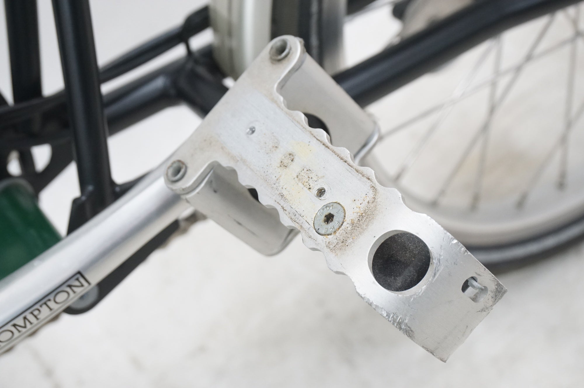 BROMPTON 「ブロンプトン」 M3R 2009年モデル 16インチ 折り畳み自転車 / 福岡店