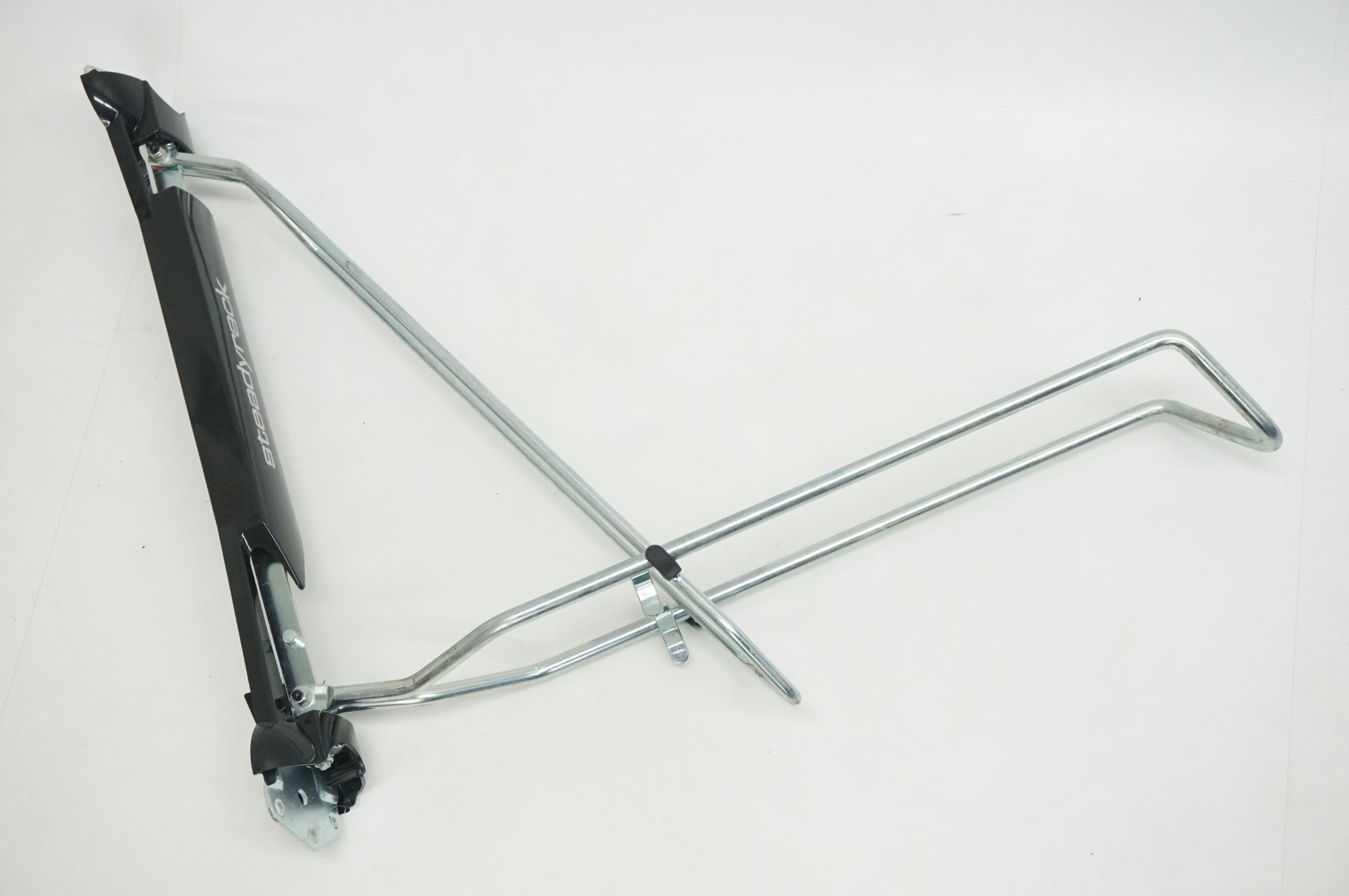 STEADYRACK 「ステディラック」 壁掛け バイクラック / 福岡店