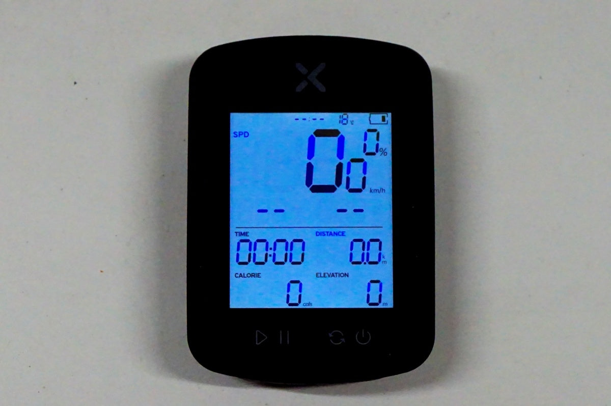 XOSS 「エックスオーエスエス」 サイコンライトセット / 名古屋大須店