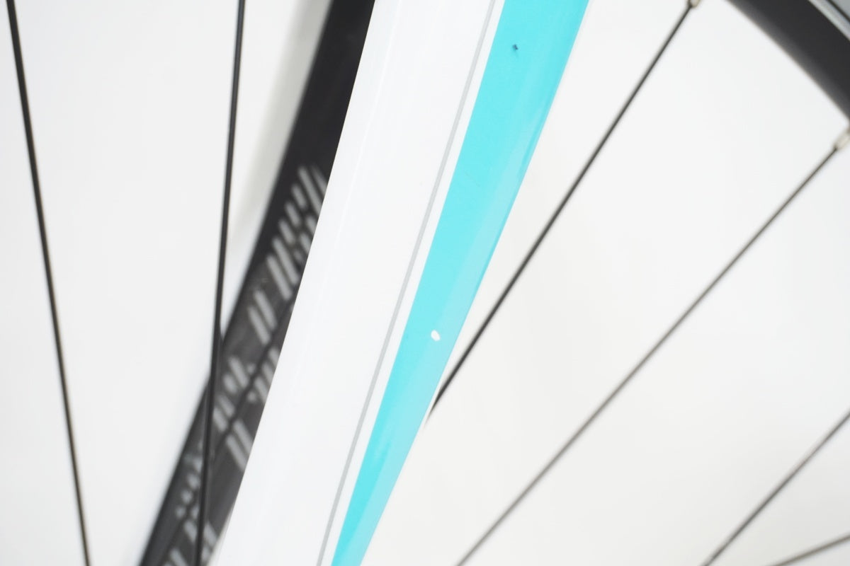 GIANT 「ジャイアント」 THRIVE2 2015年モデル クロスバイク/ 京都西院店