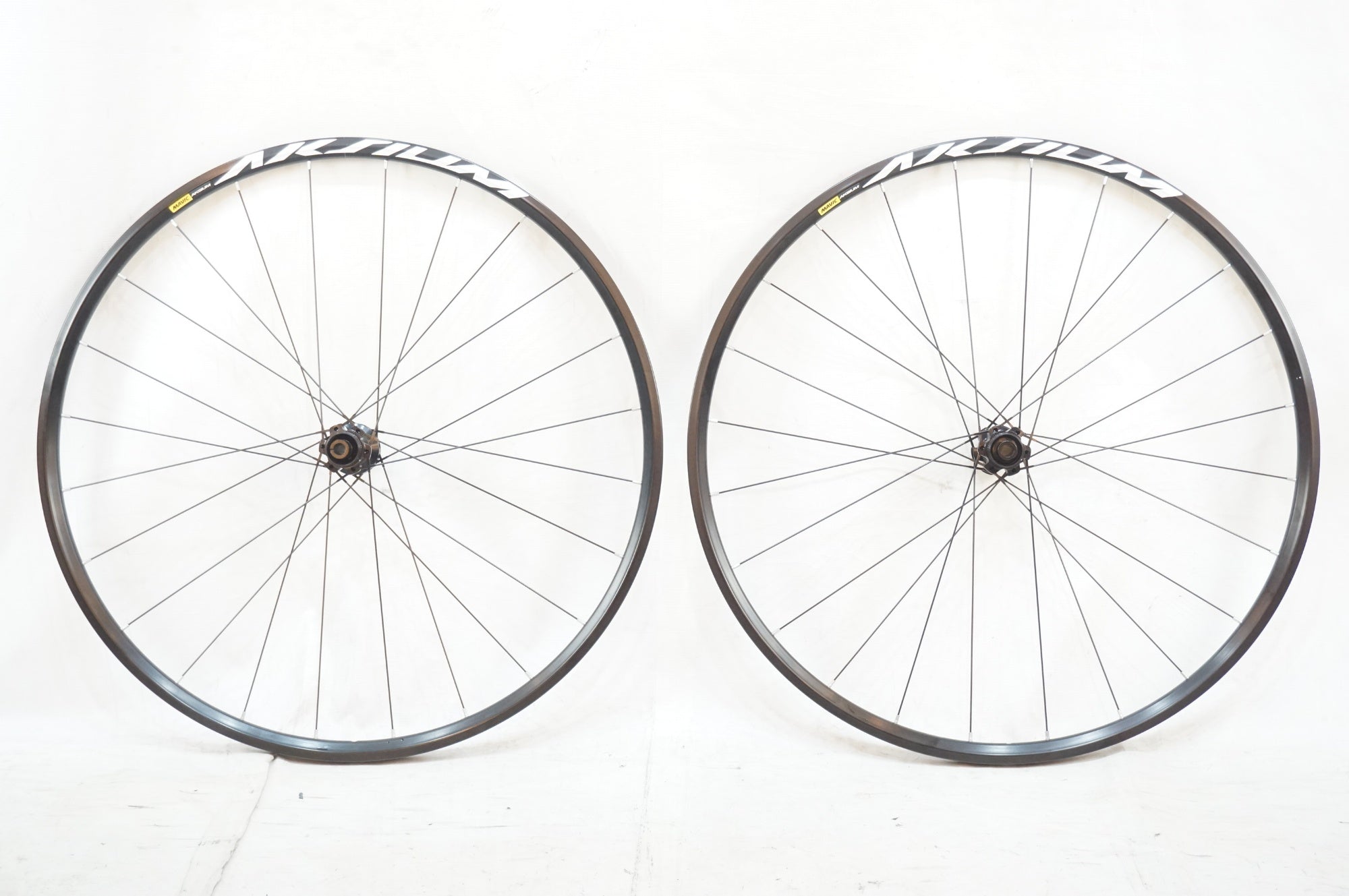 MAVIC 「マヴィック」 AKSIUM DISC SHIMANO / SRAM 11S ホイールセット