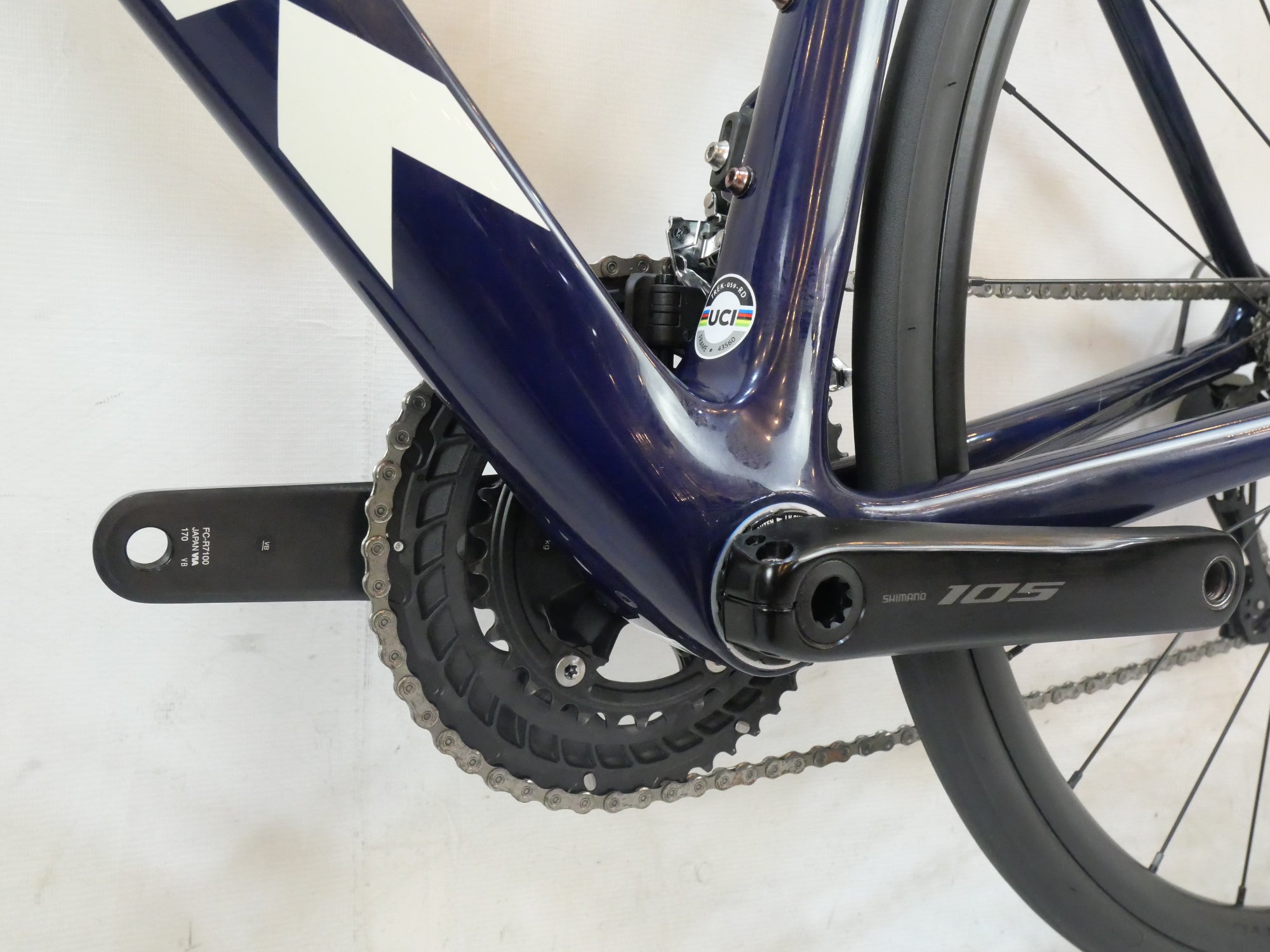 TREK 「トレック」 EMONDA SL5 2024年モデル ロードバイク / バイチャリ浦和ベース