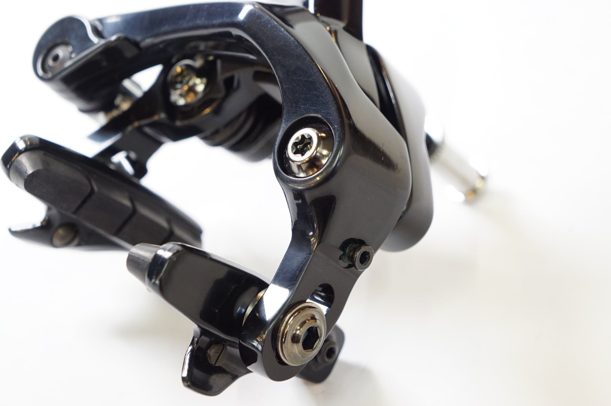 SHIMANO 「シマノ」 DURA-ACE BR-R9100 キャリパーブレーキ