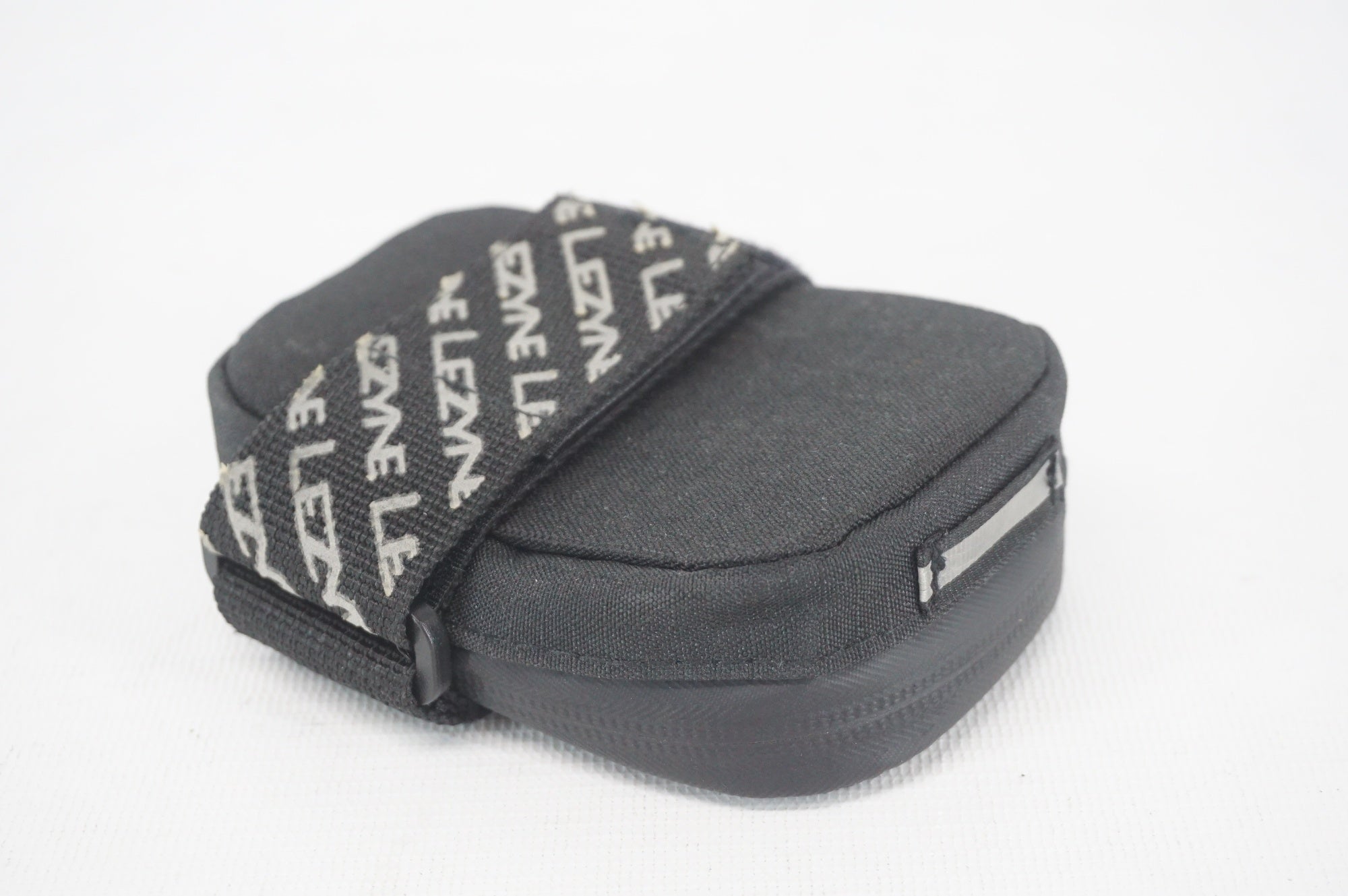 LEZYNE 「レザイン」 ROAD CADDY サドルバッグ / 阪急塚口店