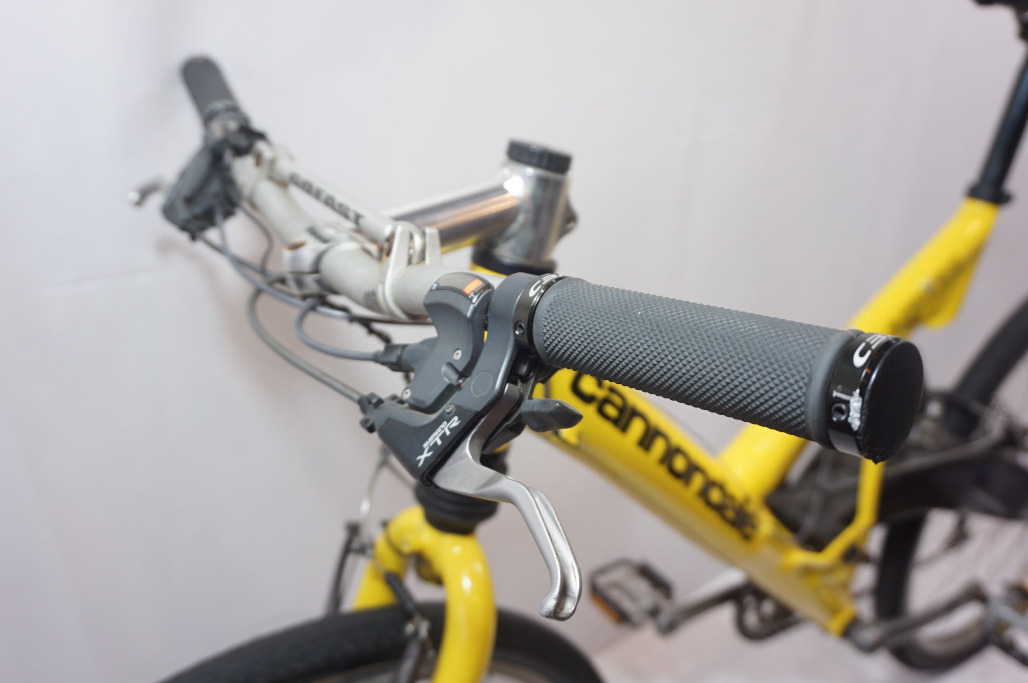 ジャンク CANNONDALE 「キャノンデール」 SUPER V 900 1997年頃モデル