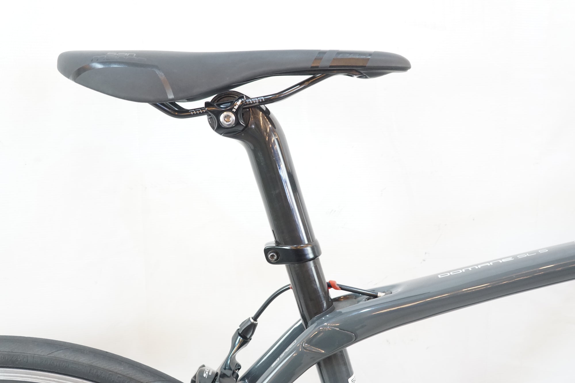 TREK 「トレック」 DOMANE SL5 2018年モデル ロードバイク