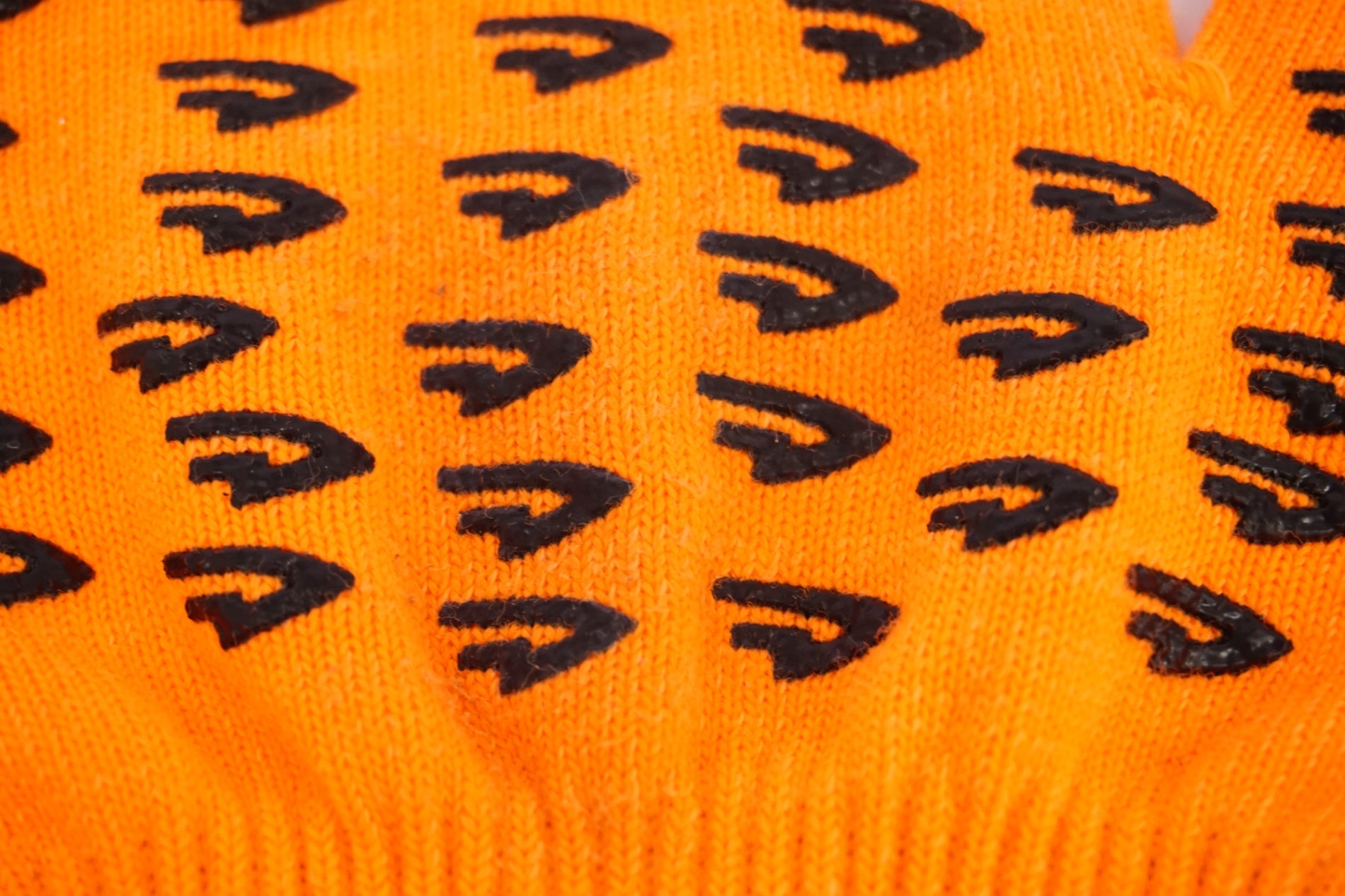 DEFEET 「ディフィート」 グローブ / 浜松店