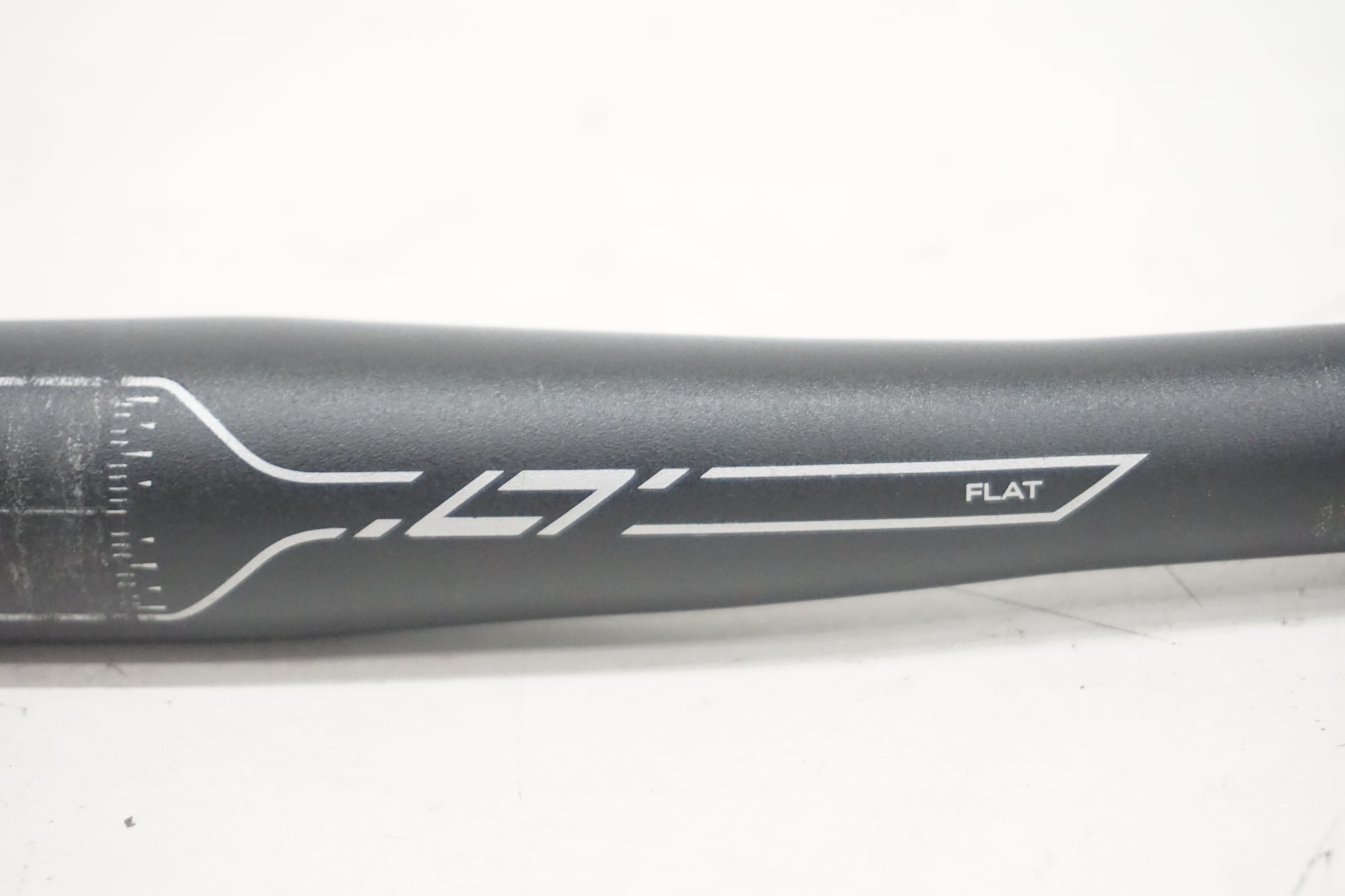 SHIMANO PRO 「シマノプロ」 LT Φ31.8 580mm ハンドル / 大阪美原北インター店