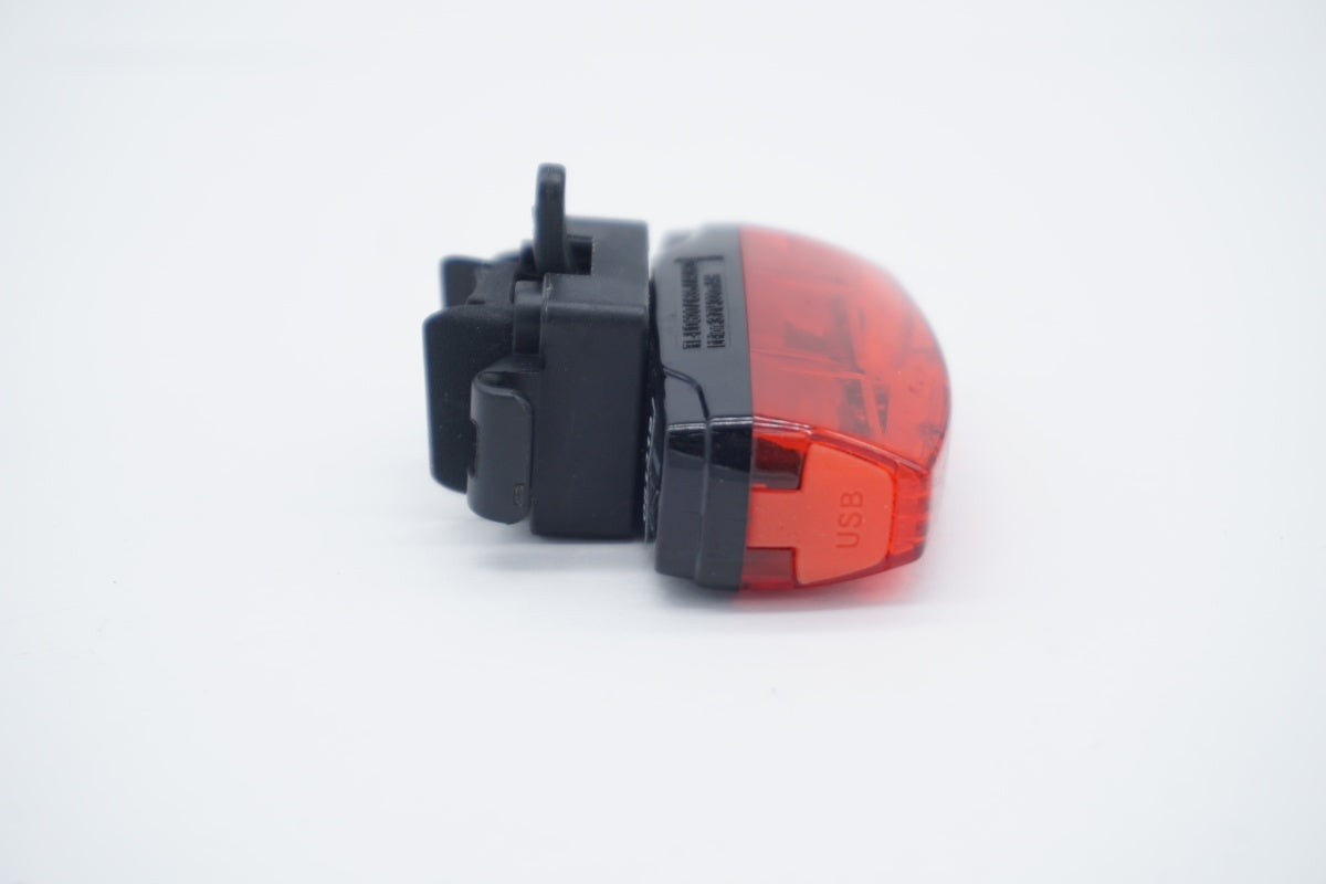 CATEYE 「キャットアイ」TL-LD620 リアライト / 滋賀大津店