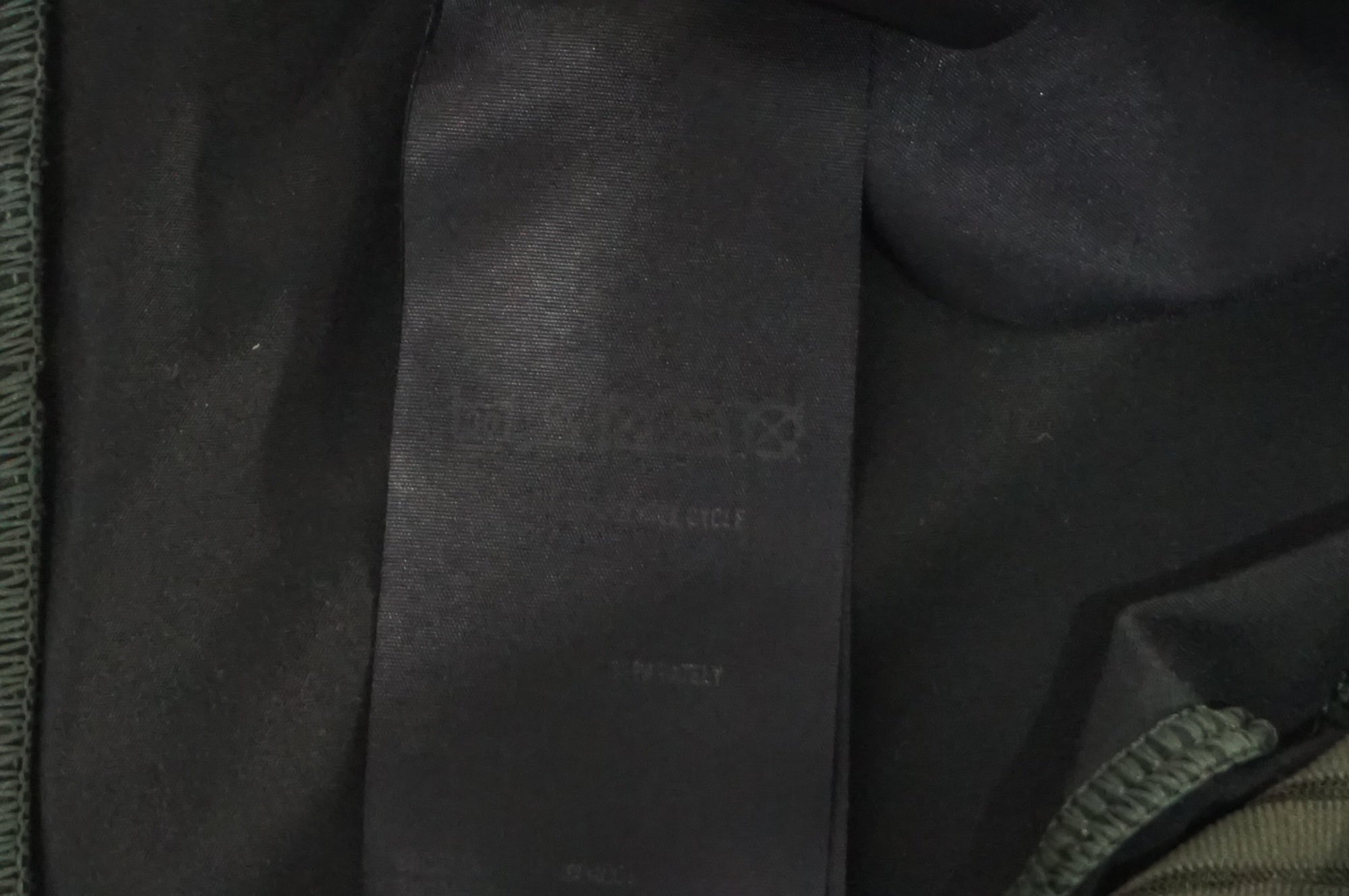 RAPHA 「ラファ」 CARGO BIB SHORTS Sサイズ ビブショーツ / AKIBA店