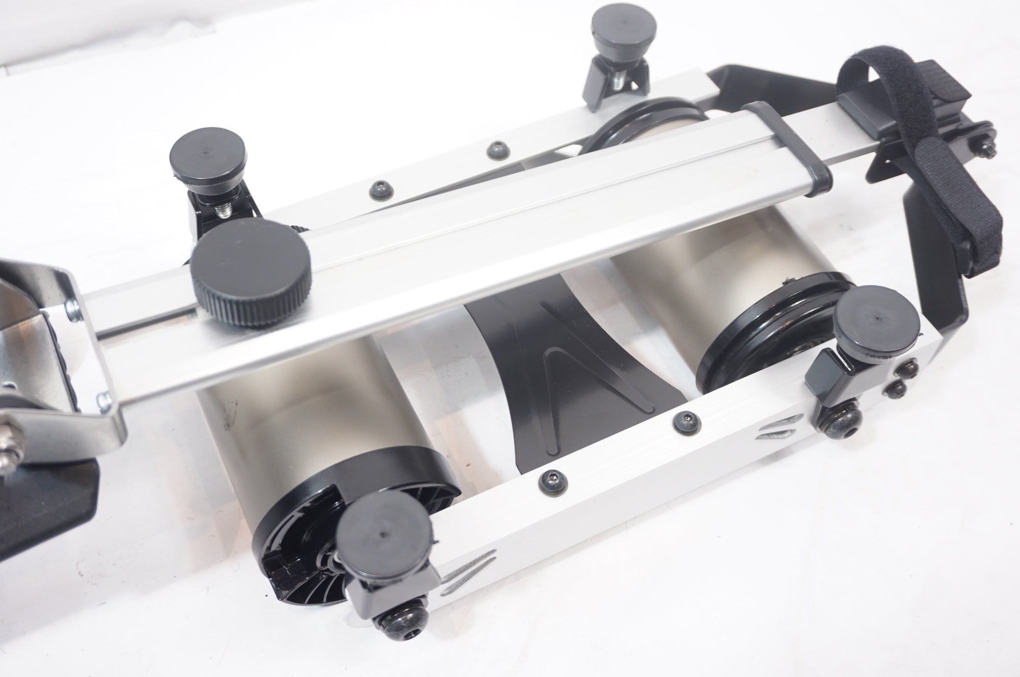 MINOURA 「ミノウラ」 HYBRID ROLLER LIVE RIDE FG220 サイクルトレーナー / 世田谷店