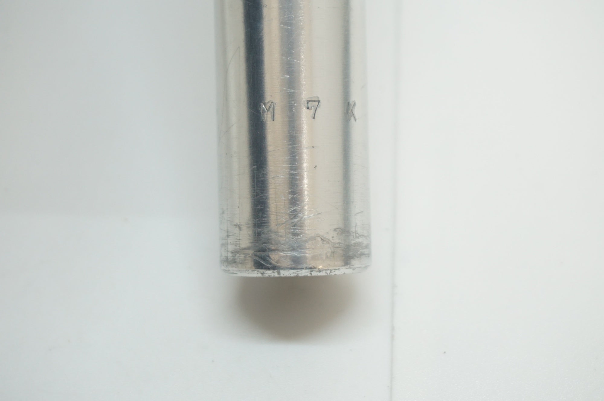 FUJITA 「フジタ」 φ27.2 200mm シートポスト / 福岡店