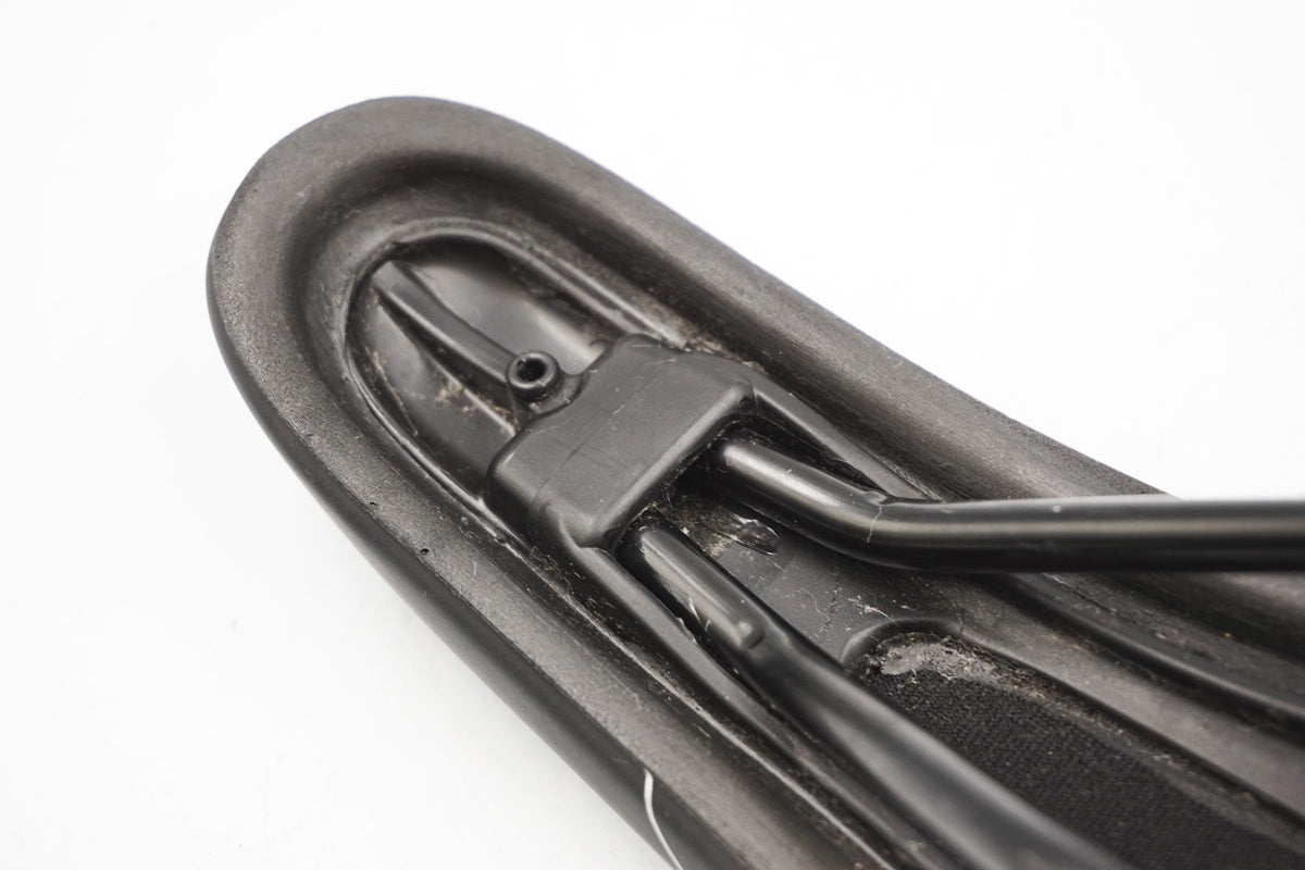 VELO 「ベロ」 サドル / 奈良店