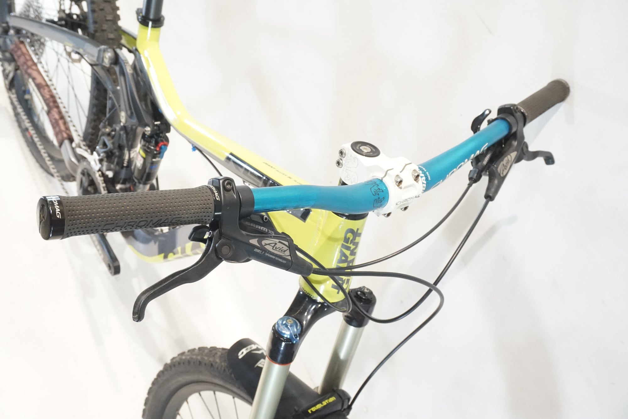 GIANT 「ジャイアント」 REIGN 2 2012年モデル 26インチ マウンテンバイク / 横浜戸塚店