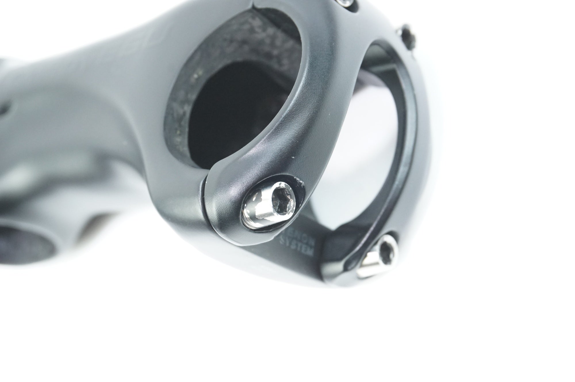 ONEBYESU 「ワンバイエス」 カーボン スージー φ31.8 100mm ステム / 中目黒店