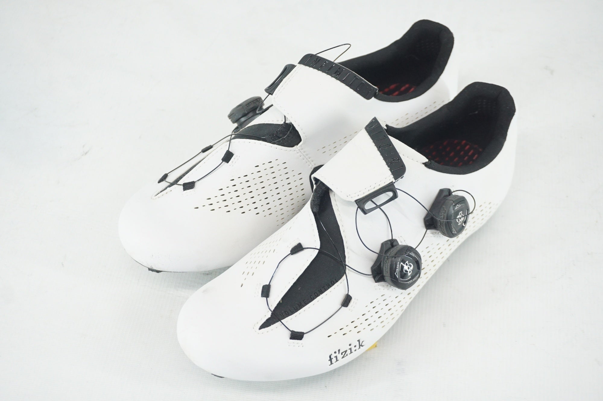 FIZIK 「フィジーク」 INFINITO R1 43サイズ(28cm) ビンディング