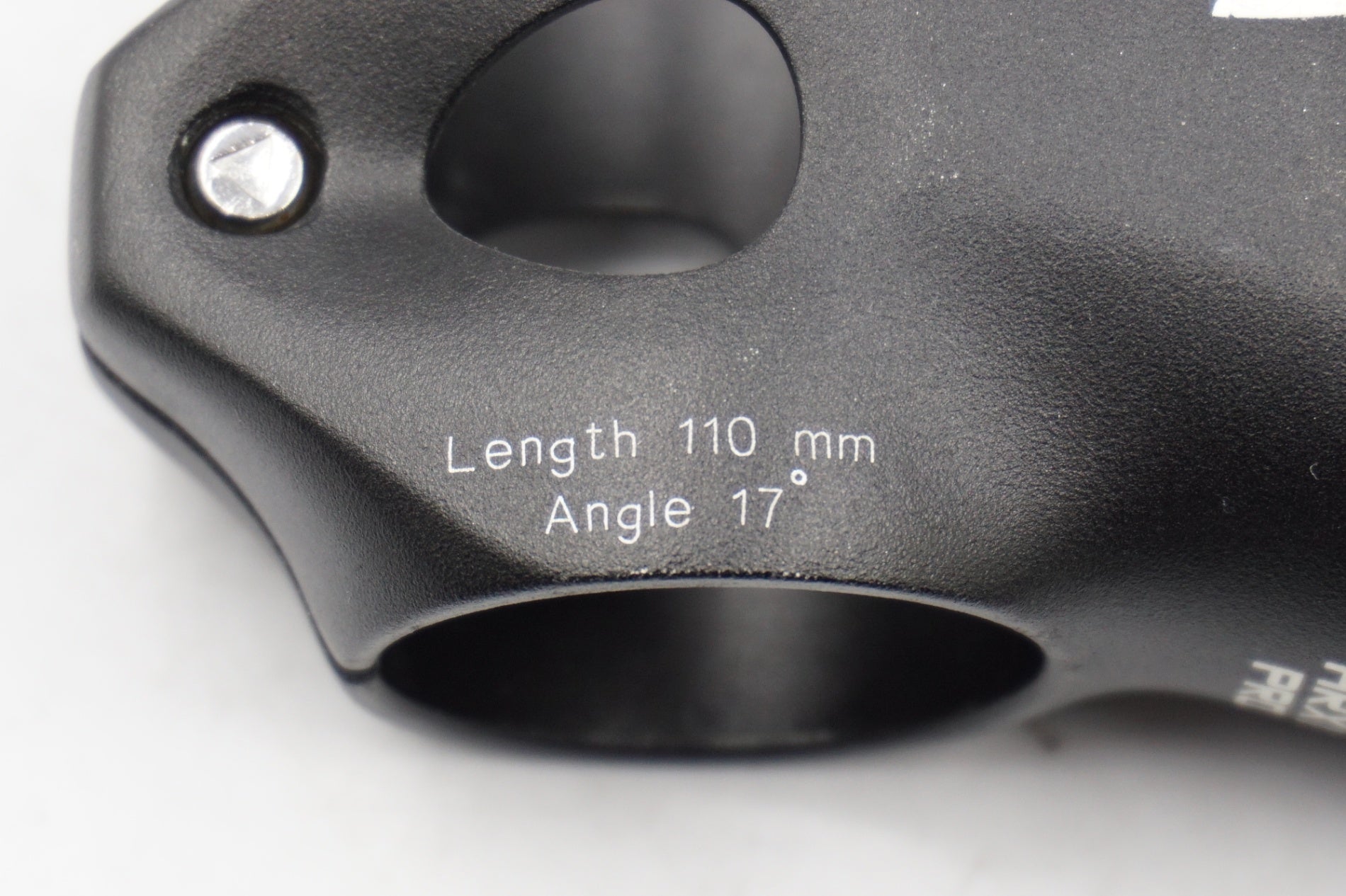 3T 「スリーティー」 ARX2 PRO Φ31.8 110mm ステム / 奈良店