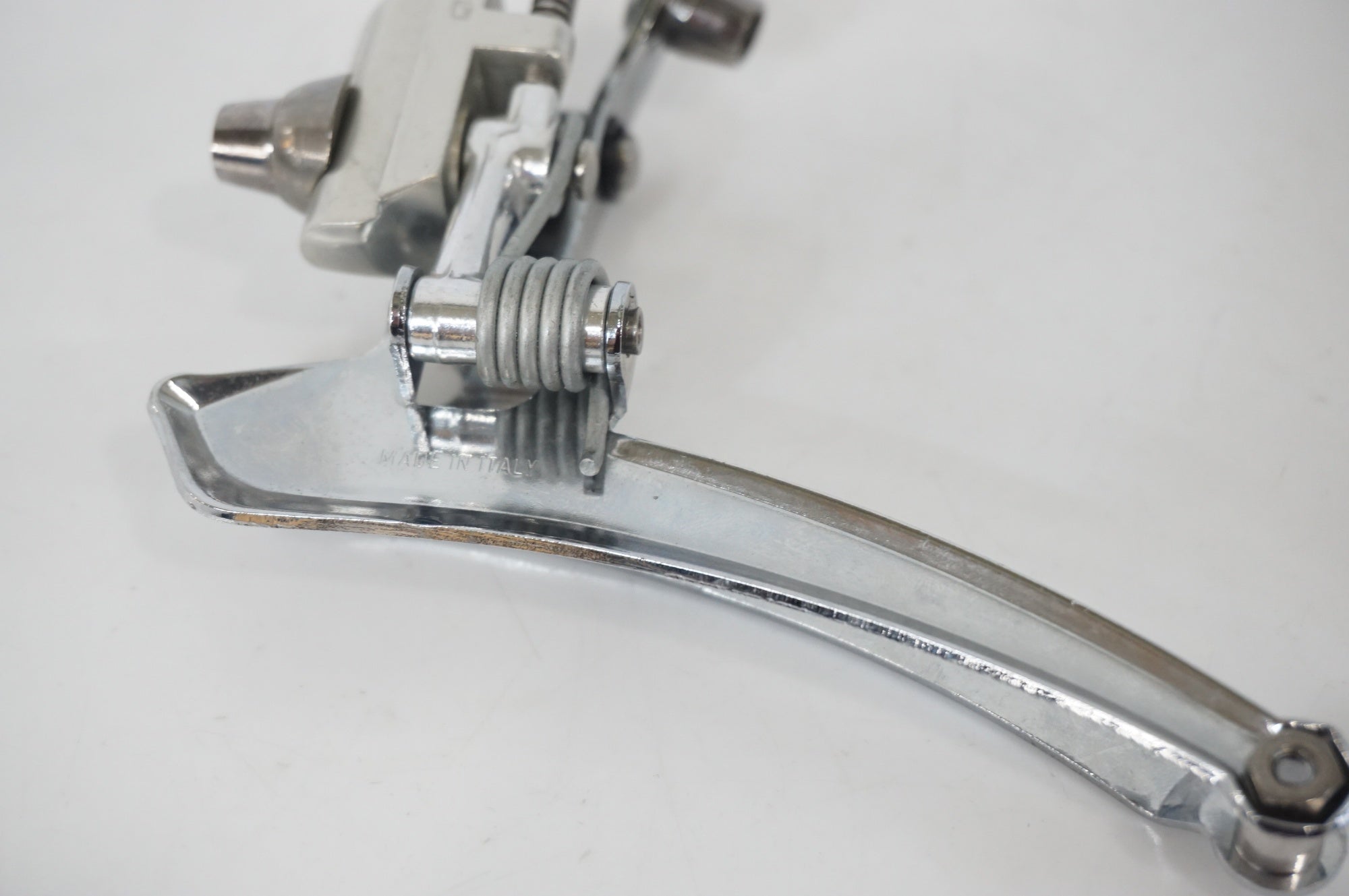 CAMPAGNOLO 「カンパニョーロ」 フロントディレイラー / 大宮店