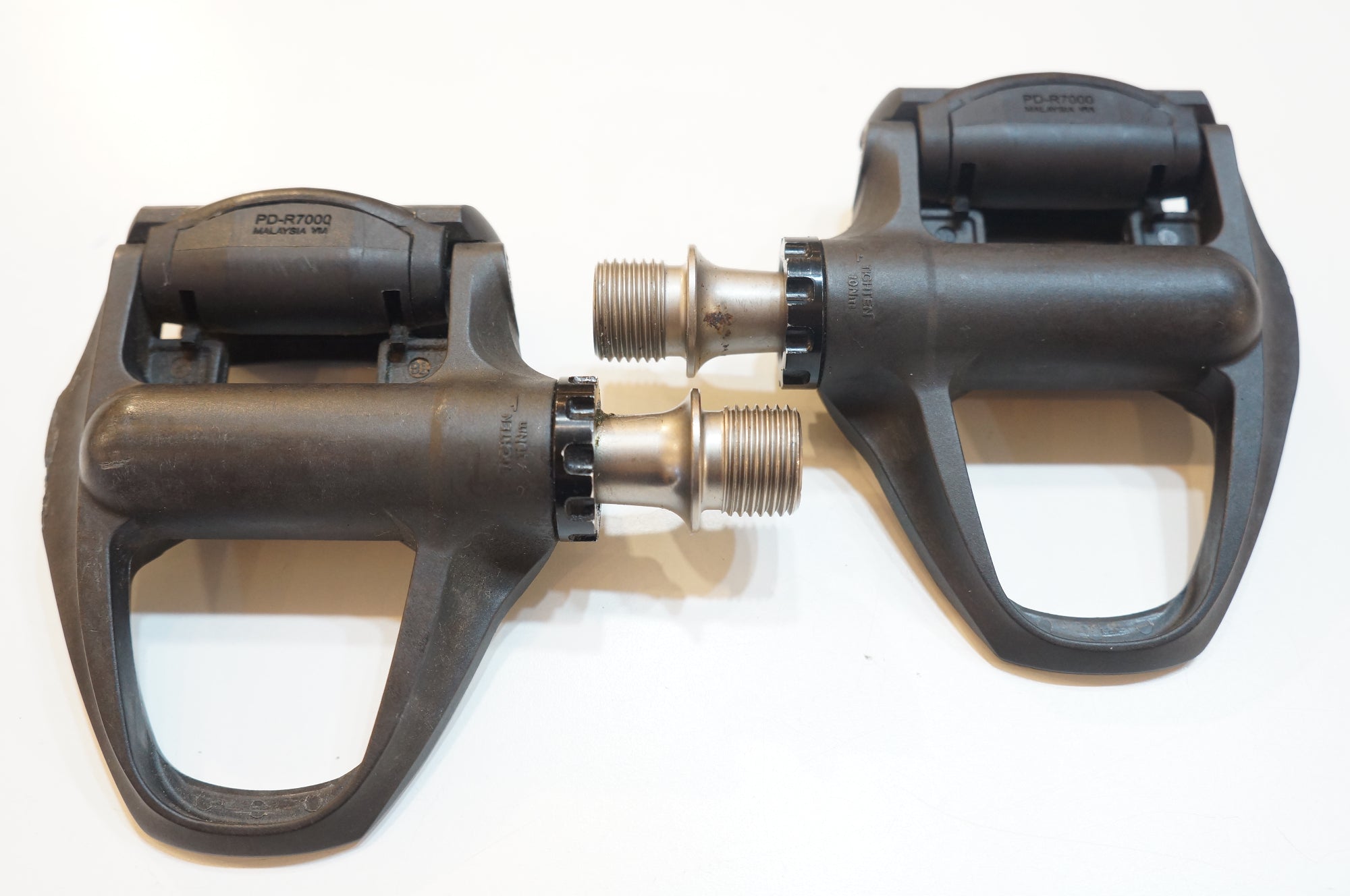 SHIMANO 105 PD-R7000 SPD-SL ビンディングペダル　美品 SHIMANO 「シマノ」 105 PD-R7000 ビンディングペダル / バイチャリ