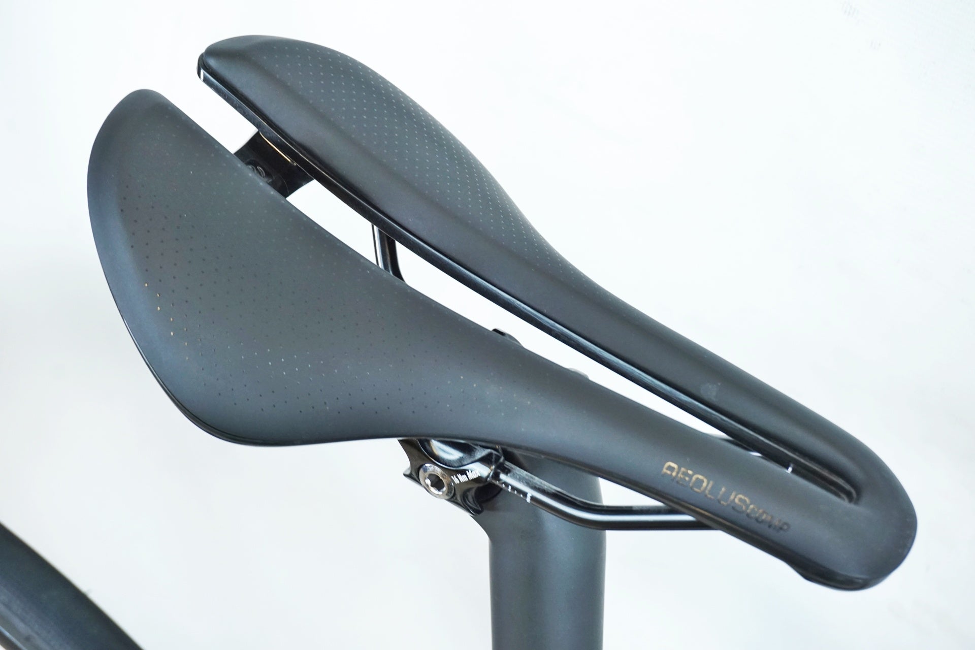TREK 「トレック」 EMONDA SL6 DISC 2021-2022年モデル ロードバイク / 有明ガーデン店