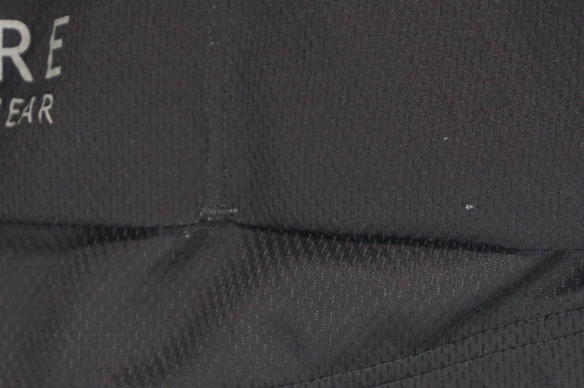 GORE WEAR 「ゴアウェア」 Mサイズ ジャージ / 阪急塚口店