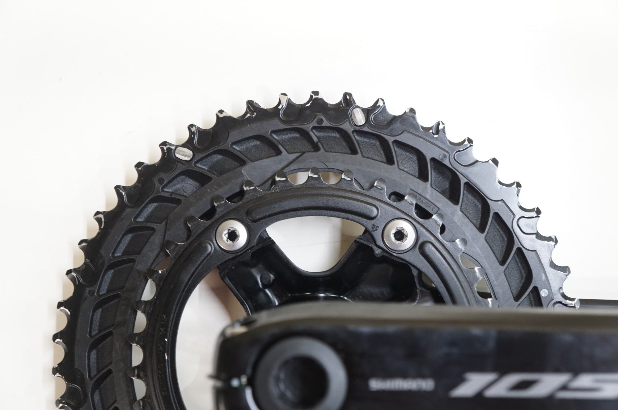 SHIMANO 「シマノ」 105 FC-R7100 170mm 50-34T クランクセット / 大宮