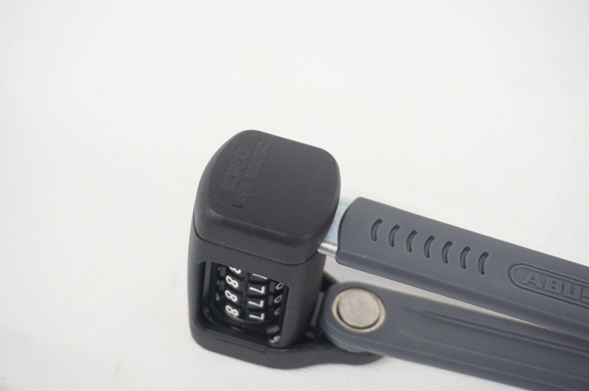 ABUS 「アバス」 BORDO LITE 6055C 本体のみ ロック / 阪急塚口店