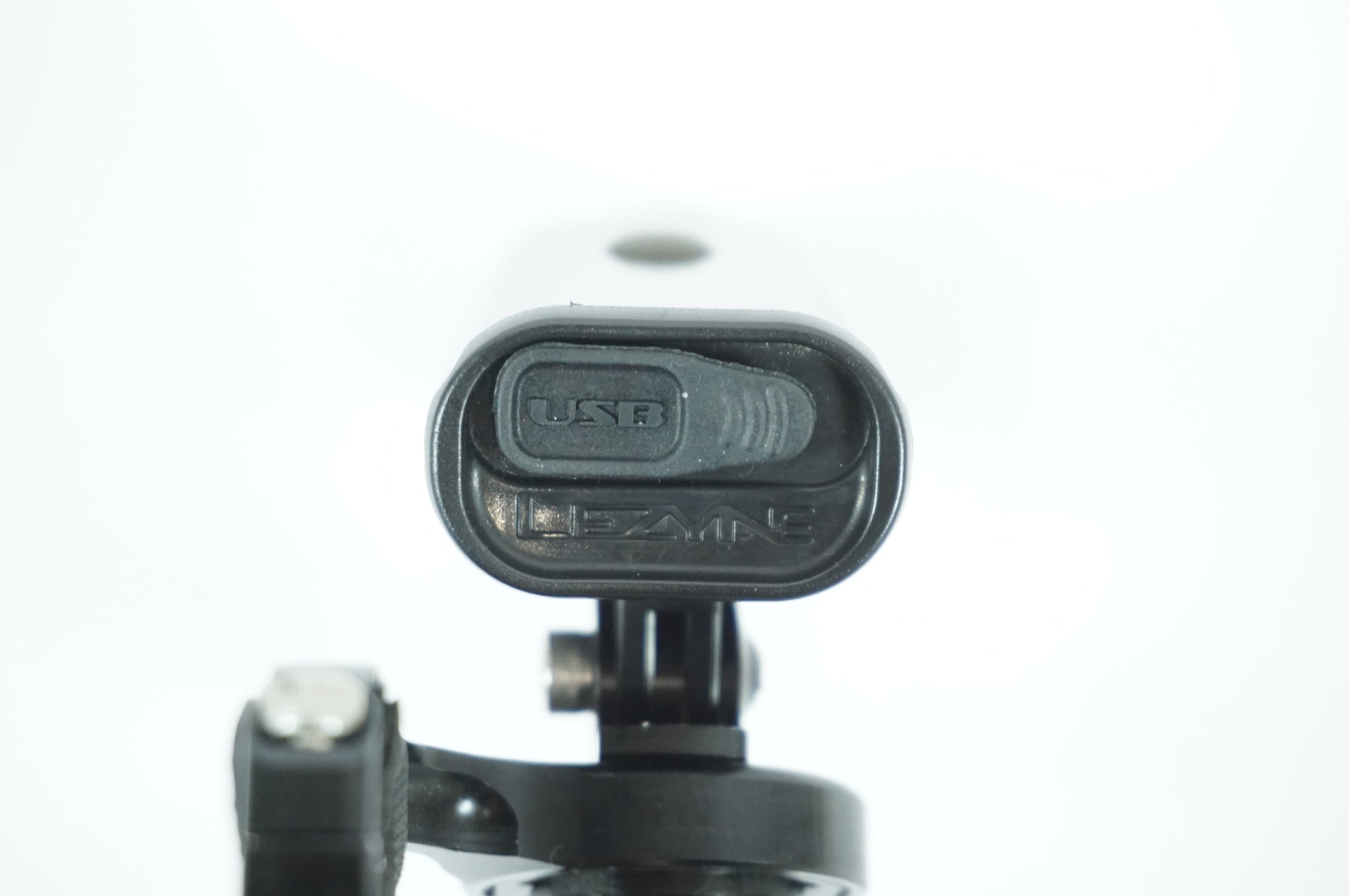 LEZYNE 「レザイン」 600XL フロントライト / 宇都宮店