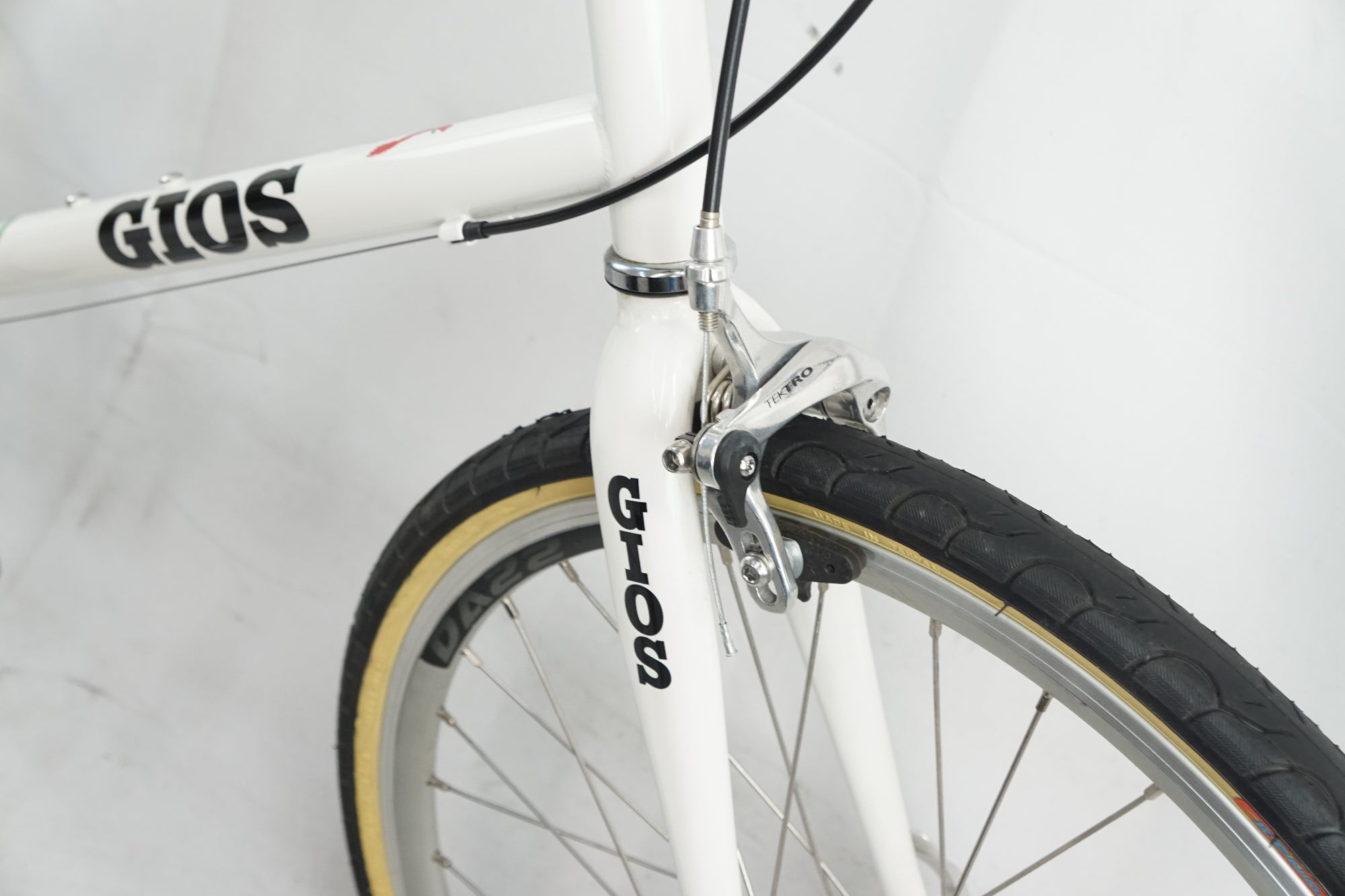 GIOS 「ジオス」 MIGNON 2022年モデル 20インチ ミニベロ / バイチャリ浦和ベース