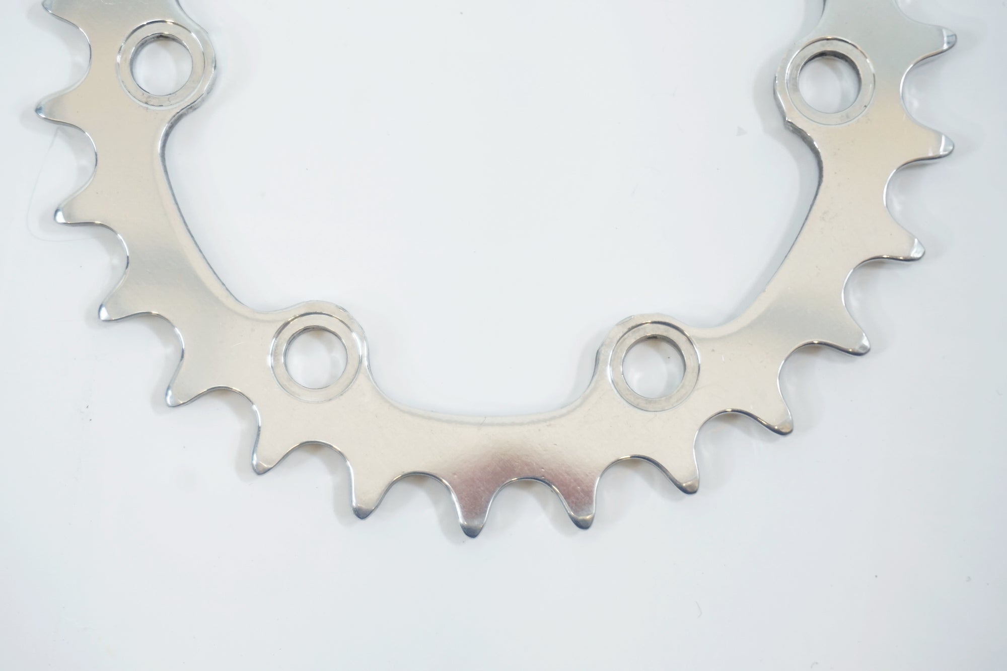 SPECIALITES 「スペシャリテ」 TA 26T チェーンリング / 有明ガーデン店