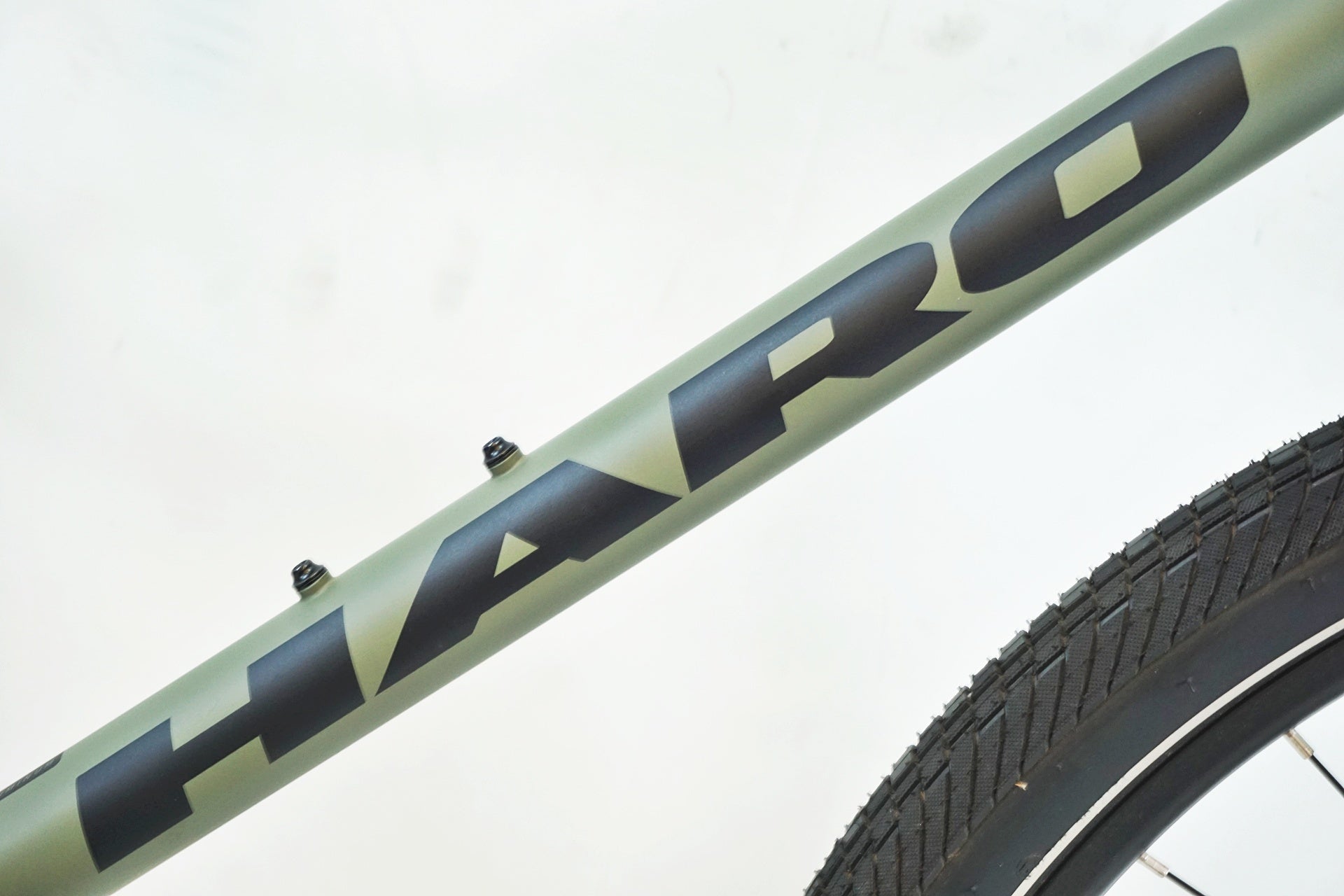 HARO 「ハロー」 BEASLEY27.5 2024年モデル 27.5インチ クロスバイク