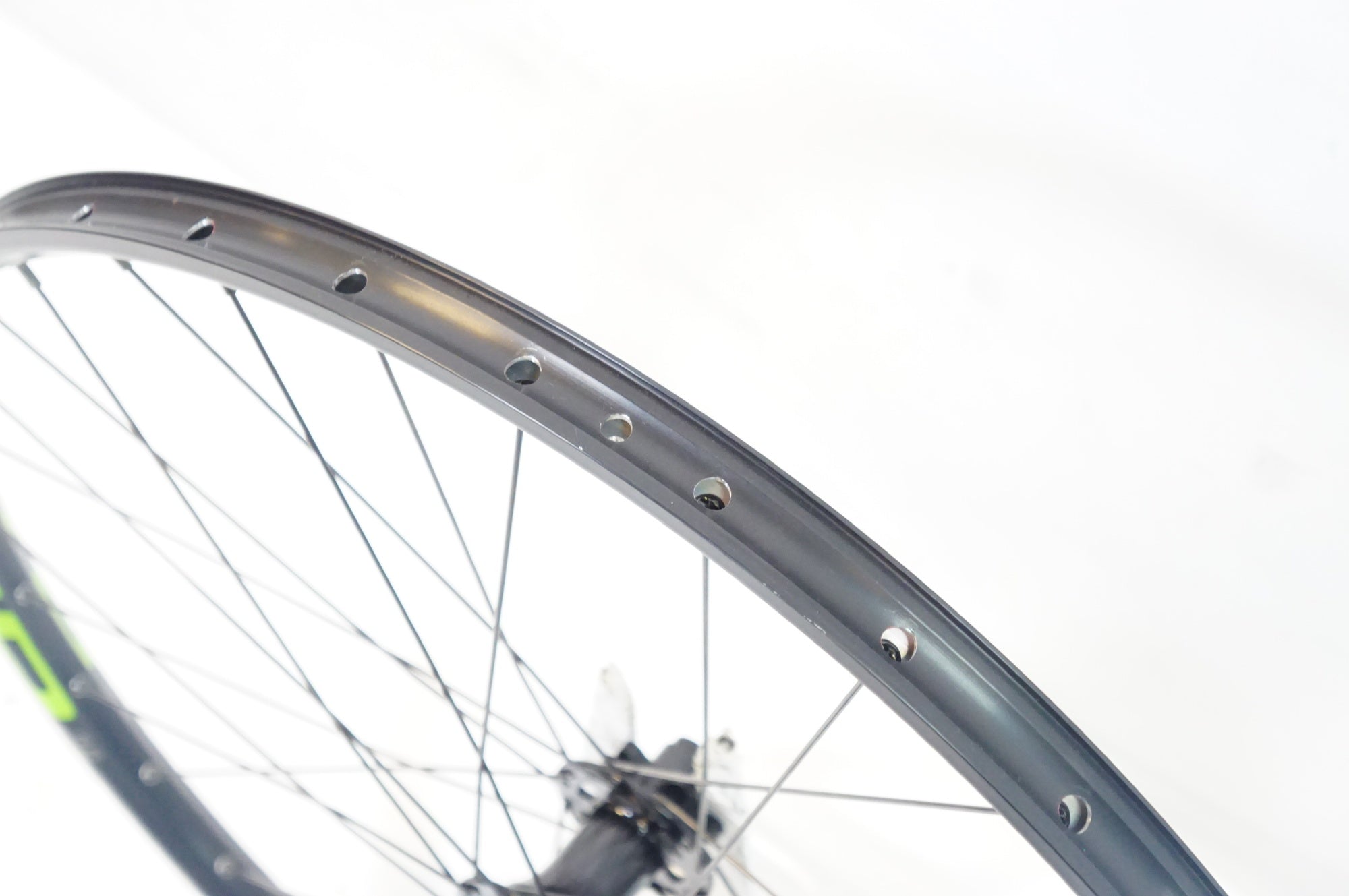 STANS 「スタンズ」 ZTR RAPID 28 27.5インチ シマノ8/9速 リア