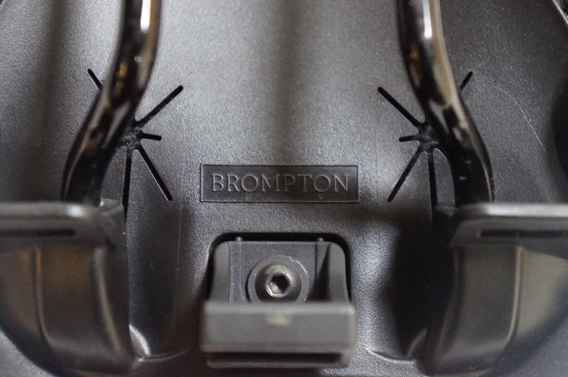 BROMPTON 「ブロンプトン」 純正サドル / 熊谷本店