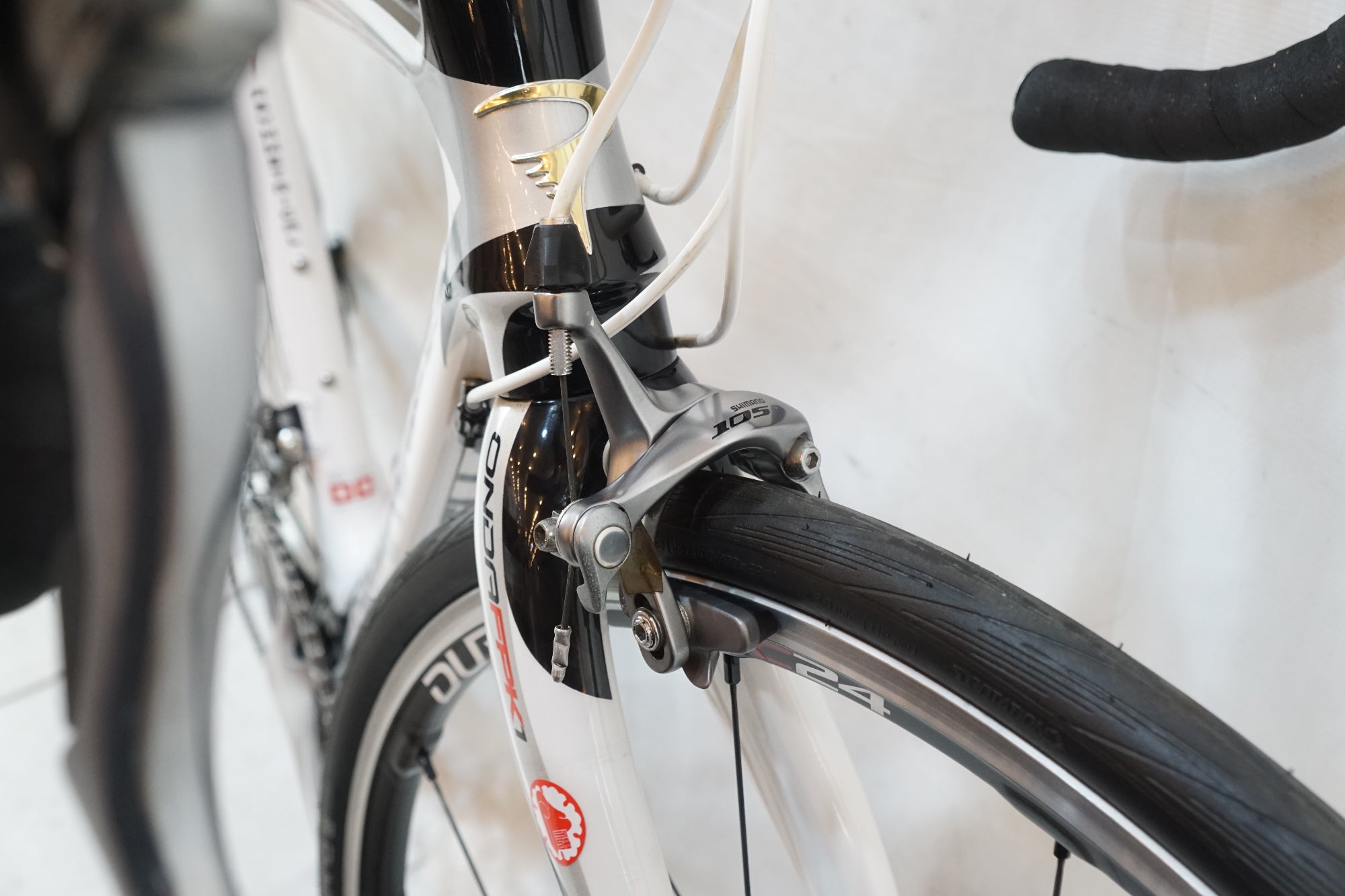 PINARELLO 「ピナレロ」 FP QUATTRO 2011年モデル ロードバイク / バイチャリ浦和ベース