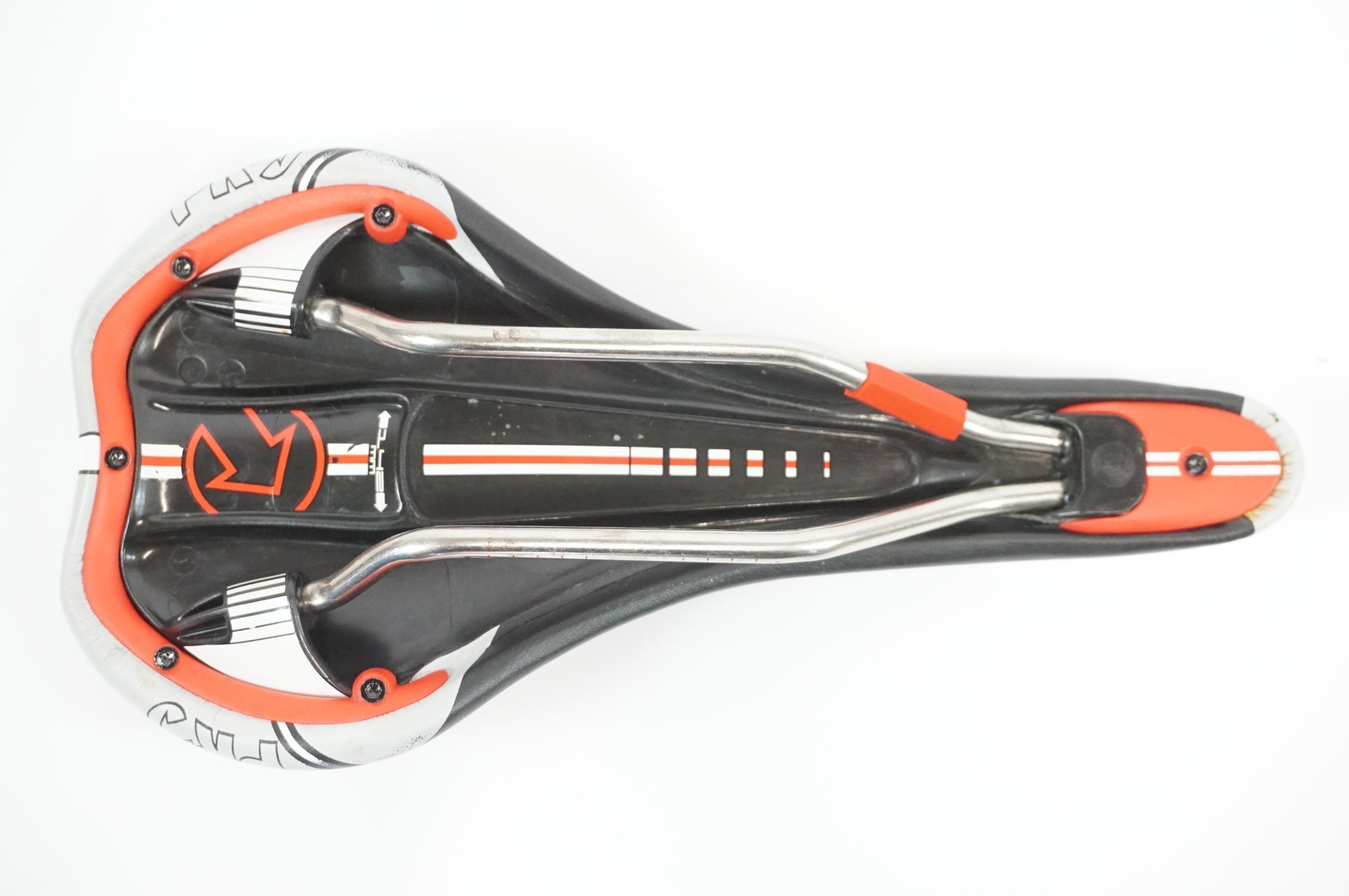 PRO TURNIX サドル ロードバイク用 SHIMANO 「シマノ」 PRO TURNIX サドル / 宇都宮店 ｜ バイチャリ