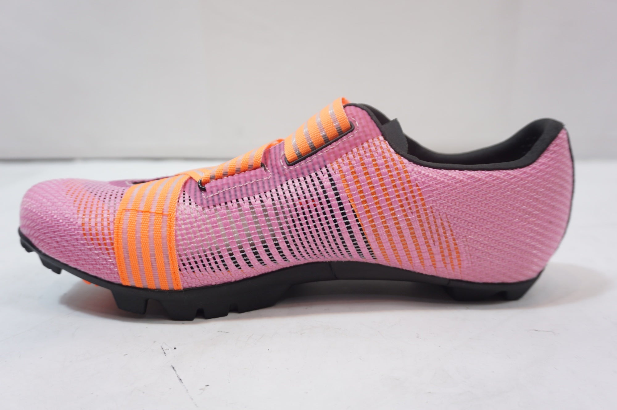 FIZIK 「フィジーク」 VENTO POWERSTRAP AEROWEAVE X 43サイズ シューズ / 世田谷店