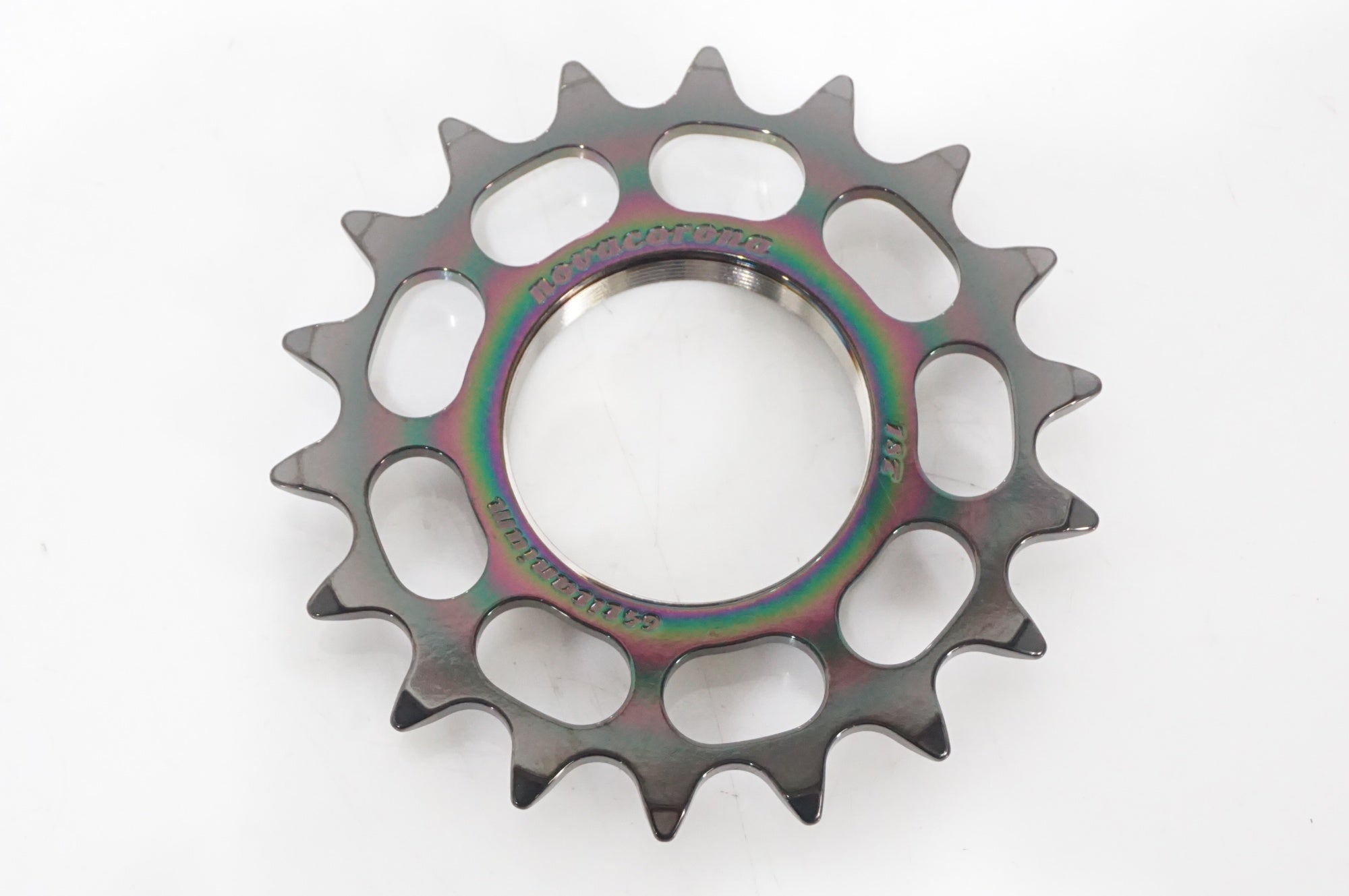 NOVACORONA 「ノバコローナ」 チタン 18T コグ / AKIBA店