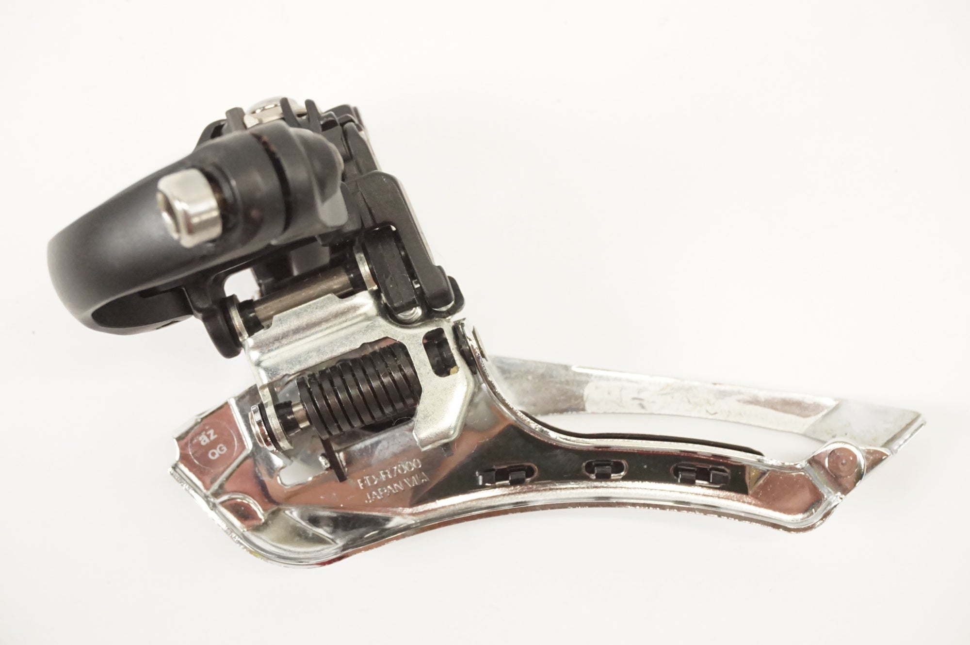 SHIMANO 「シマノ」 105 FD-R7000 フロントディレイラー