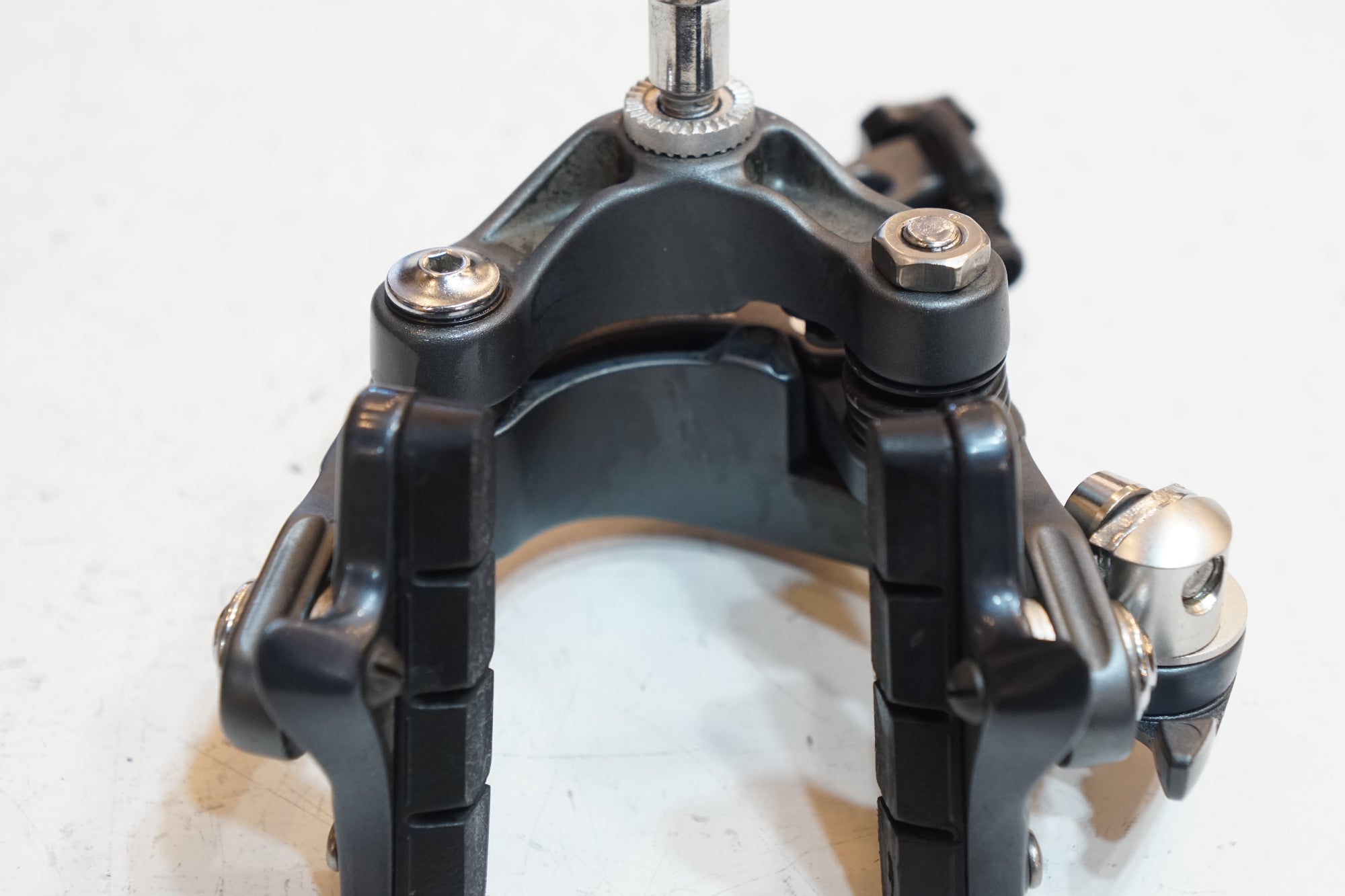 Shimano Ultegra 6800系ブレーキキャリパー SHIMANO 「シマノ」 ULTEGRA BR-6800 キャリパーブレーキ